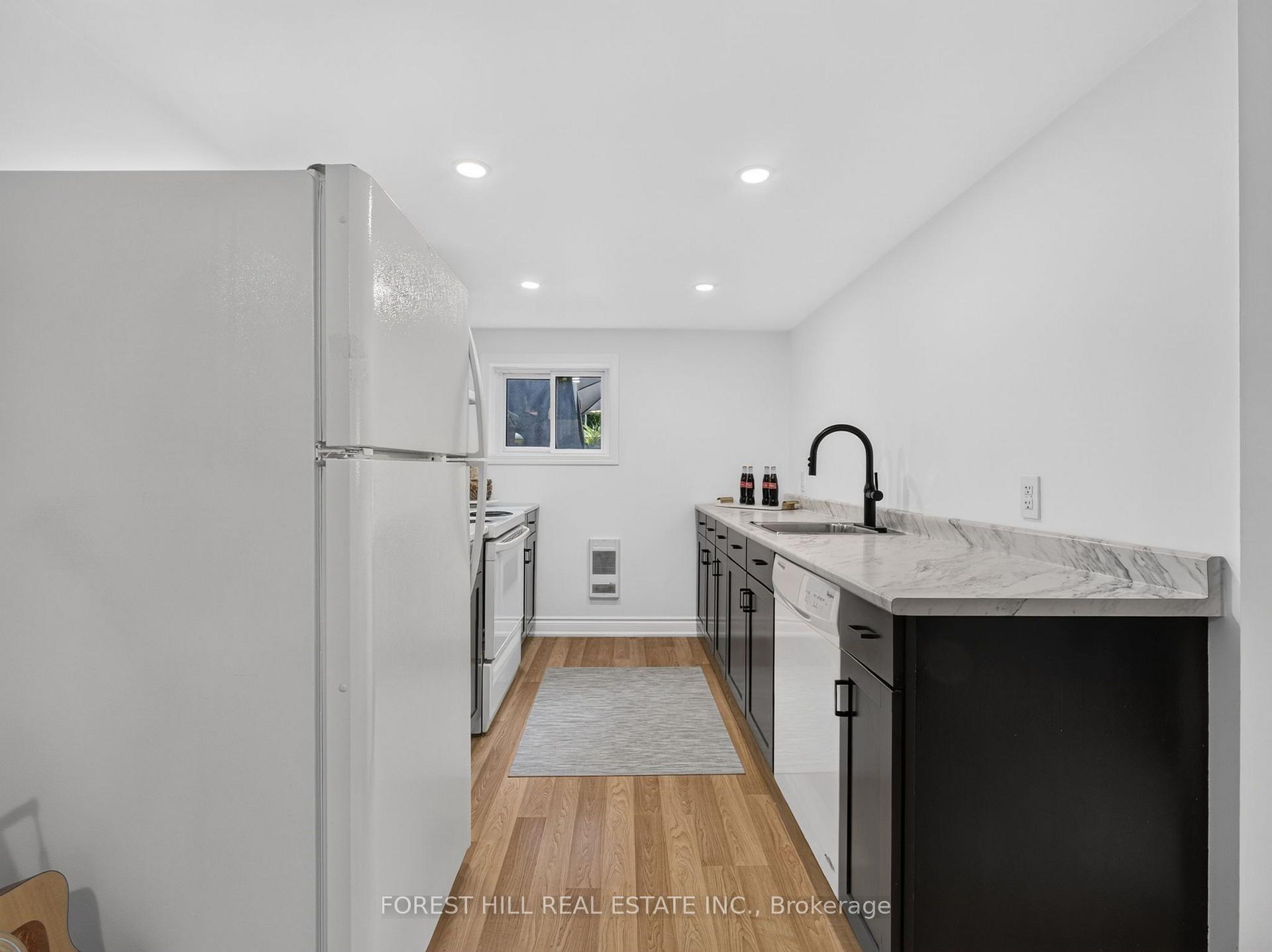 Photo 20 of 139 Gamble Avenue, Toronto, East York — HOMEH