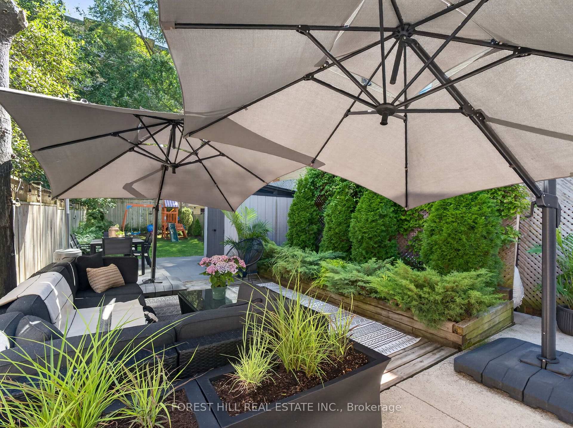 Photo 26 of 139 Gamble Avenue, Toronto, East York — HOMEH