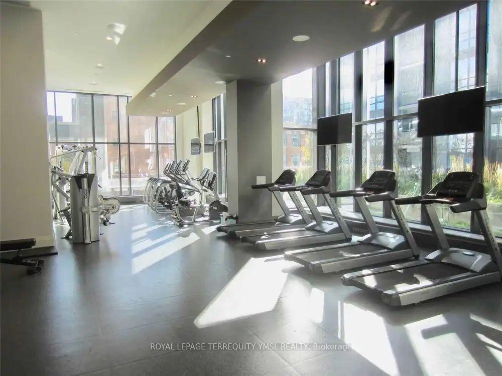 Photo 3 of Unit 1511, 460 Adelaide Street E, Toronto, Moss Park — HOMEH