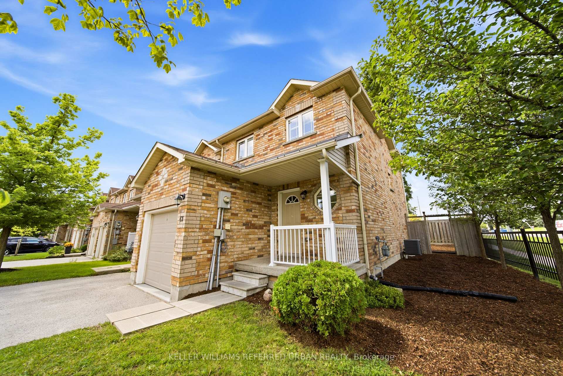 Photo 3 of Unit 47, 46 Southwoods Crescent, Barrie, Holly — HOMEH