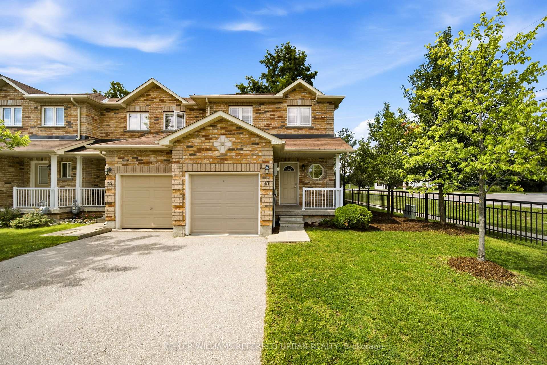 Photo 4 of Unit 47, 46 Southwoods Crescent, Barrie, Holly — HOMEH