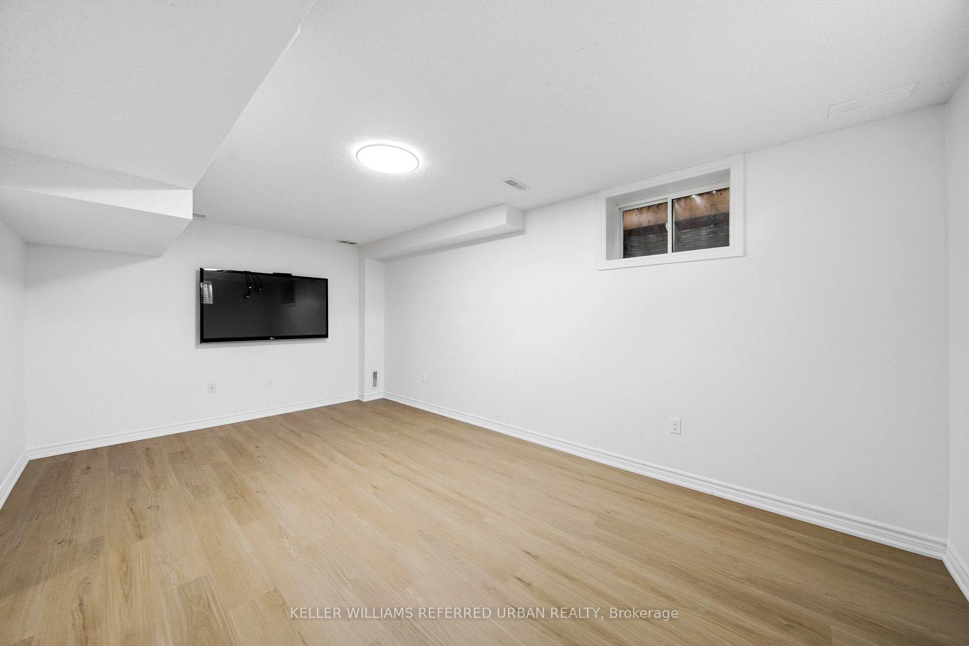 Photo 33 of Unit 47, 46 Southwoods Crescent, Barrie, Holly — HOMEH