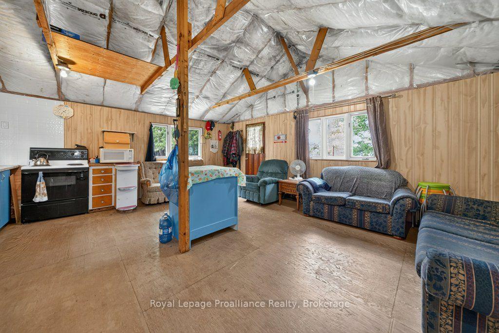Photo 16 of 1138 Helen Lane, North Frontenac — HOMEH