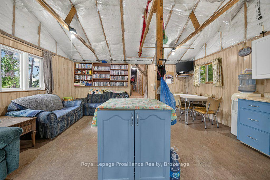 Photo 17 of 1138 Helen Lane, North Frontenac — HOMEH