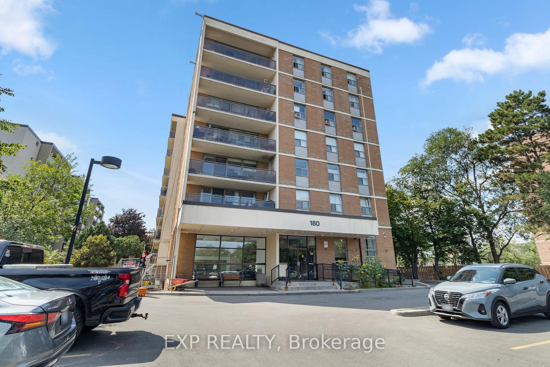 Photo of 180 Dudley Avenue