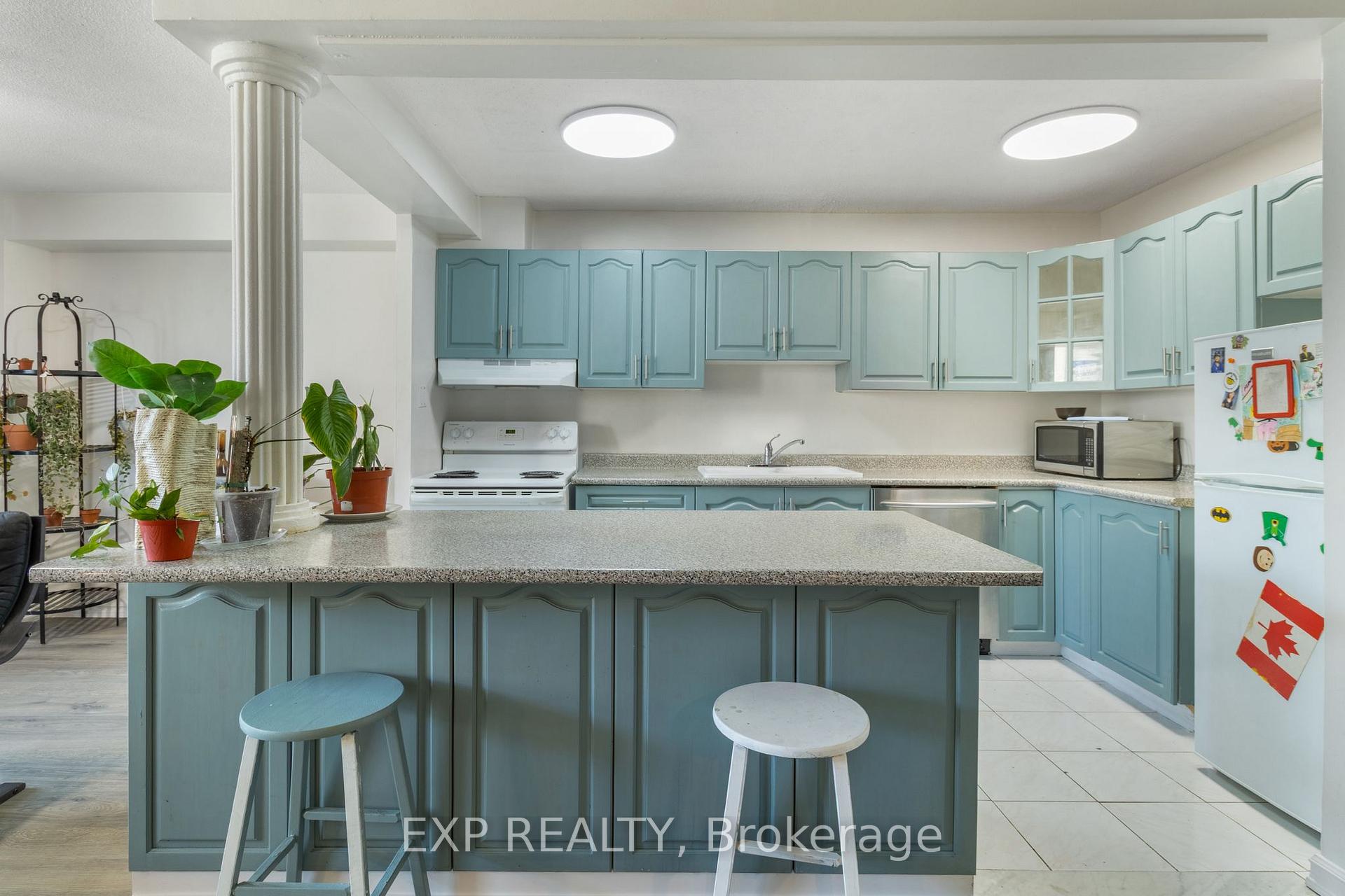Photo 15 of 180 Dudley Avenue, Markham, Thornhill — HOMEH