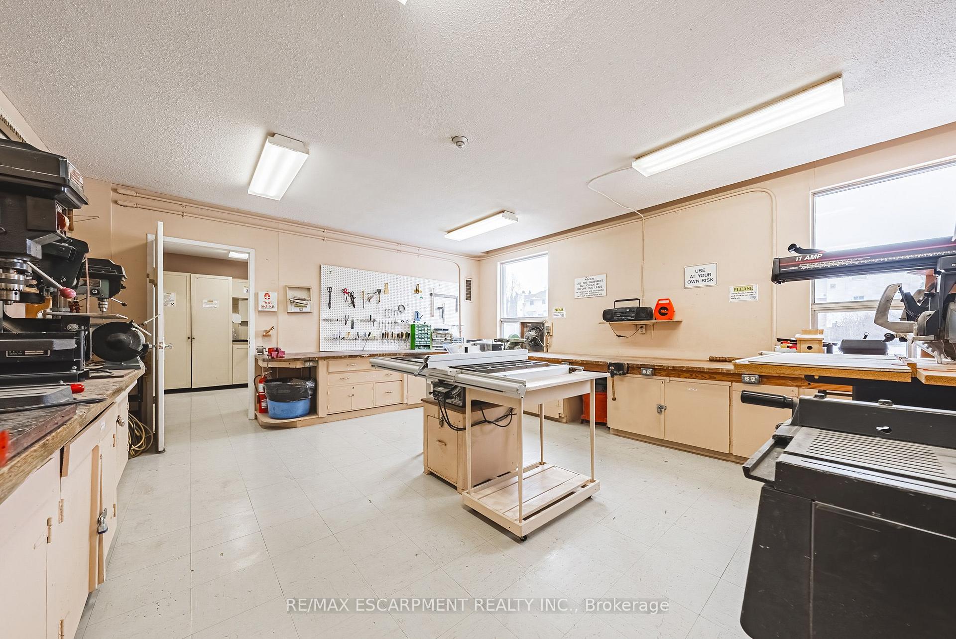 Photo 32 of Unit 1507, 2055 Upper Middle Road, Burlington, Brant Hills — HOMEH