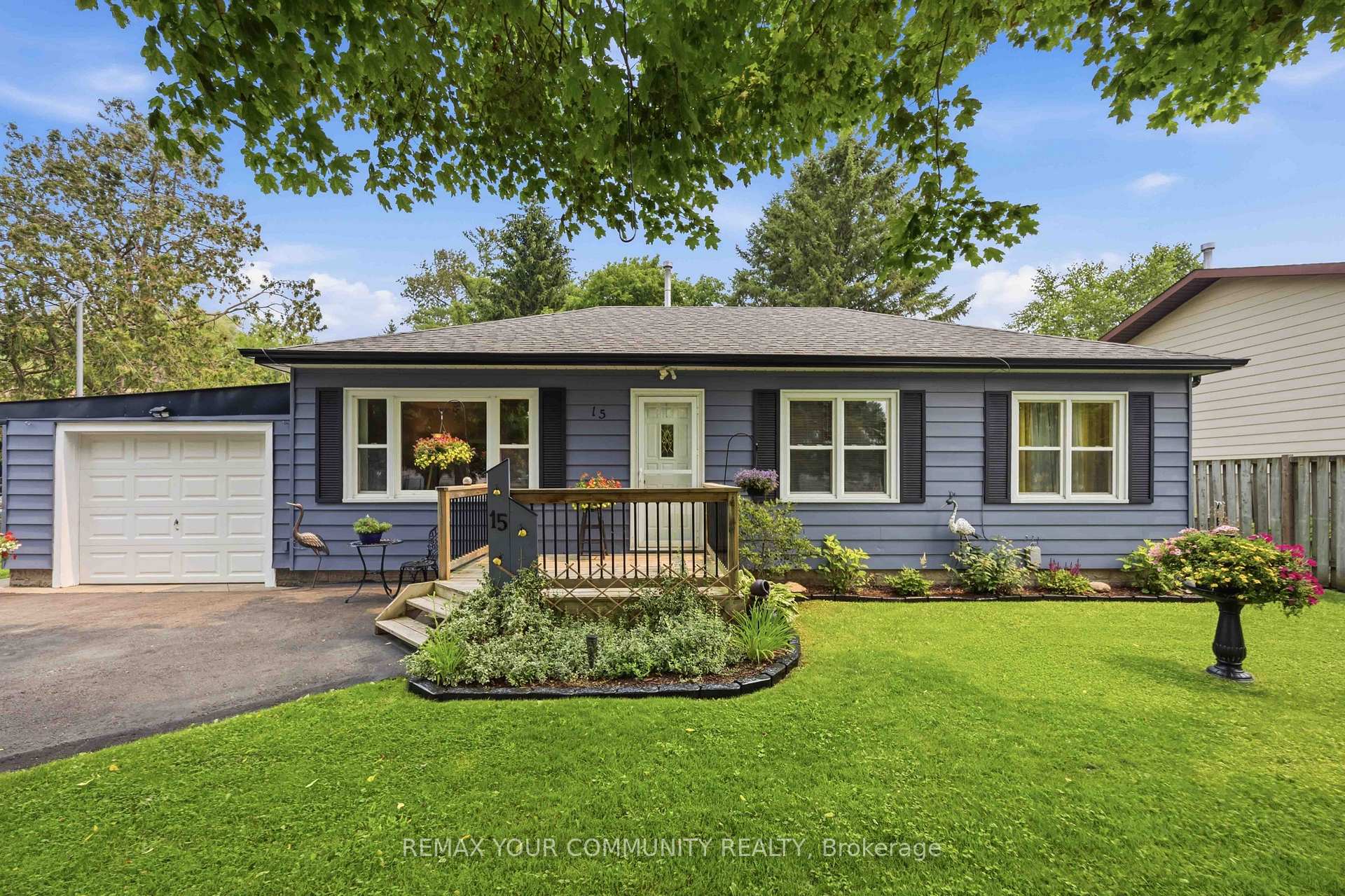 Front of 15 Georgina Street