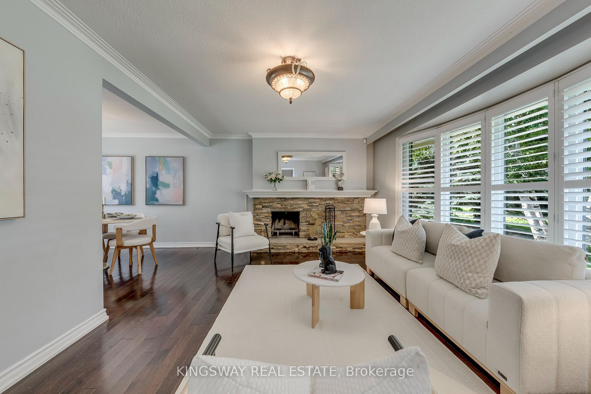 Photo 14 of 2096 Salvator Boulevard, Oakville, Bronte — HOMEH