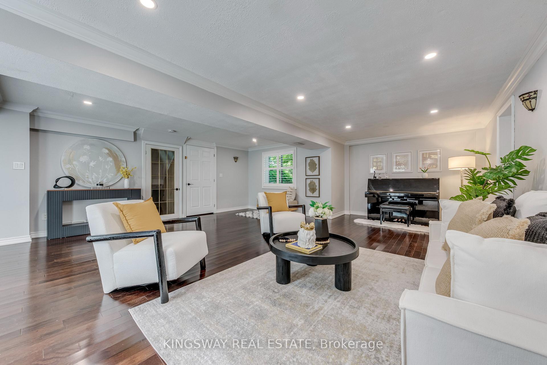 Photo 64 of 2096 Salvator Boulevard, Oakville, Bronte — HOMEH