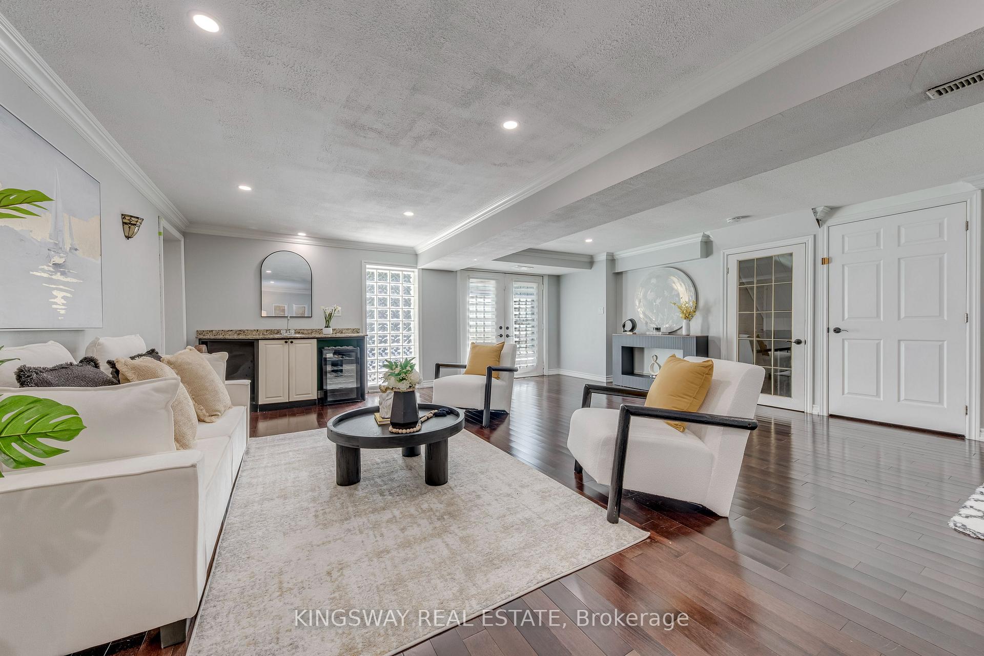 Photo 66 of 2096 Salvator Boulevard, Oakville, Bronte — HOMEH