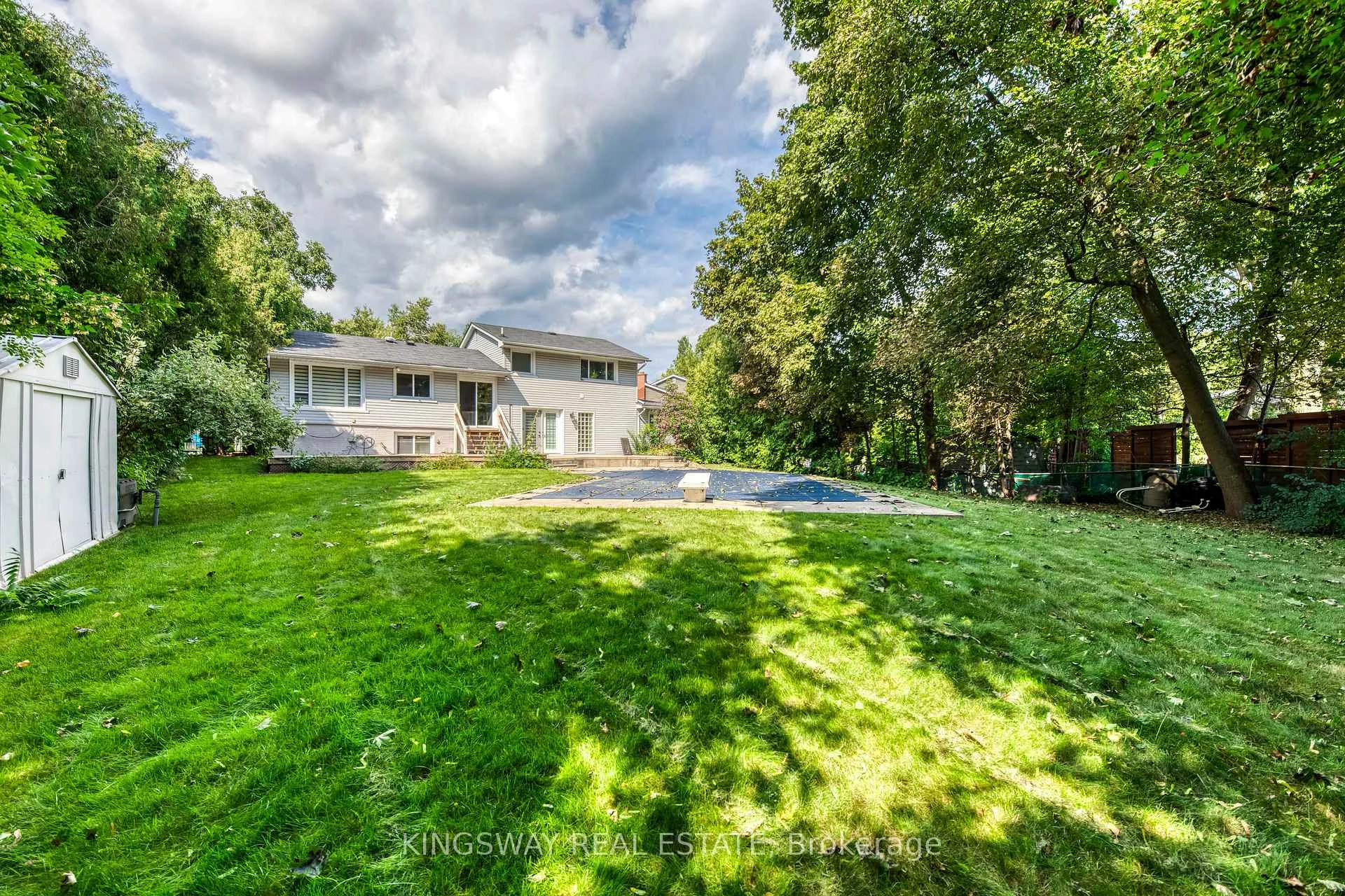 Photo 53 of 2096 Salvator Boulevard, Oakville, Bronte — HOMEH