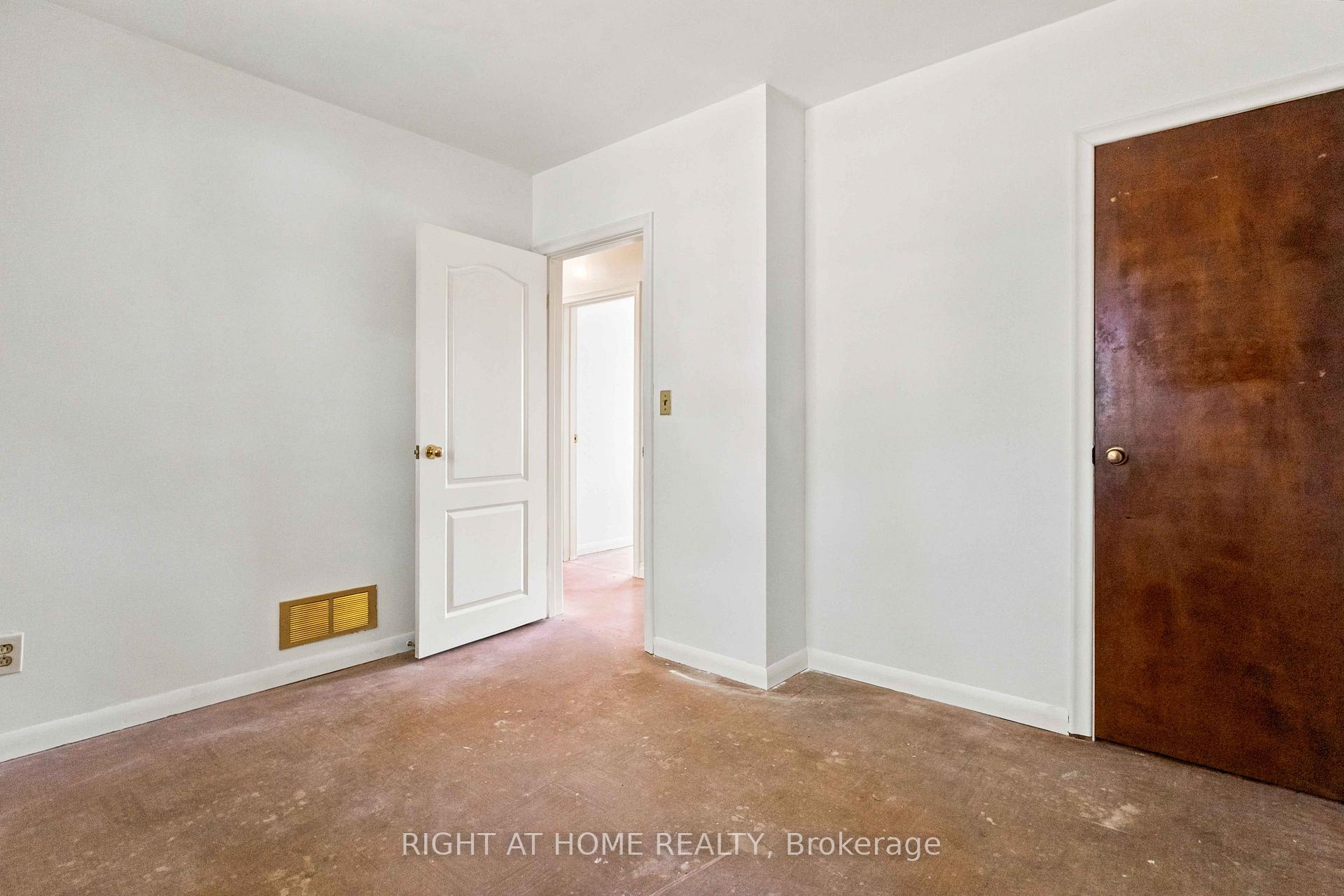 Photo 29 of 26 Phair Avenue, Clarington, Courtice — HOMEH