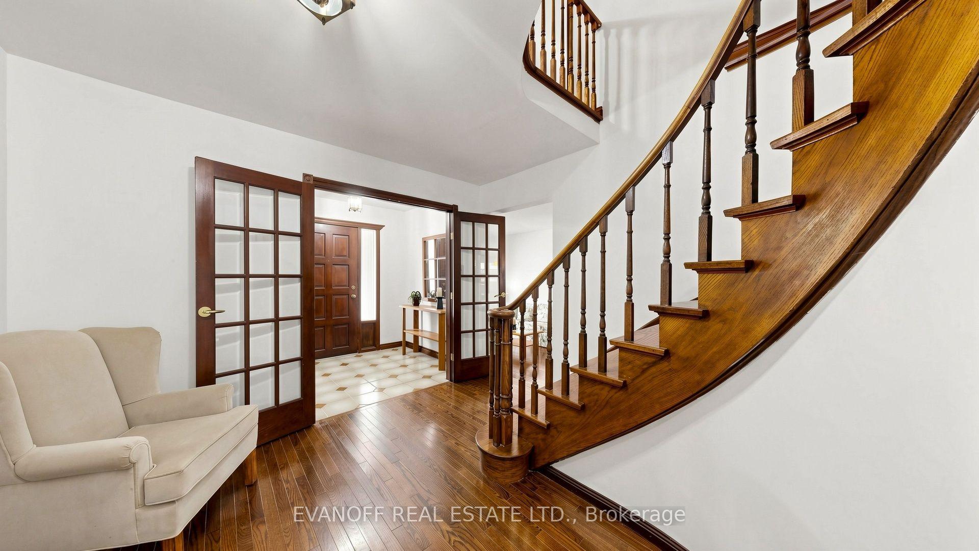 Photo 5 of 67 Satchell Boulevard, Scarborough, Centennial Scarborough — HOMEH