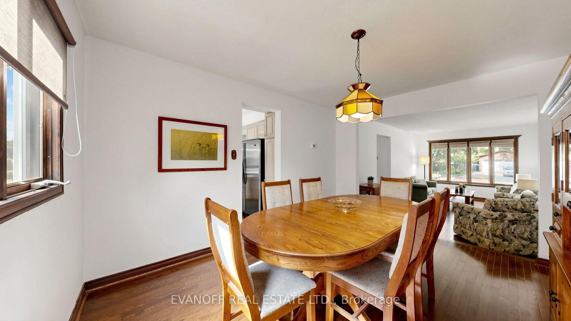 Photo 10 of 67 Satchell Boulevard, Scarborough, Centennial Scarborough — HOMEH
