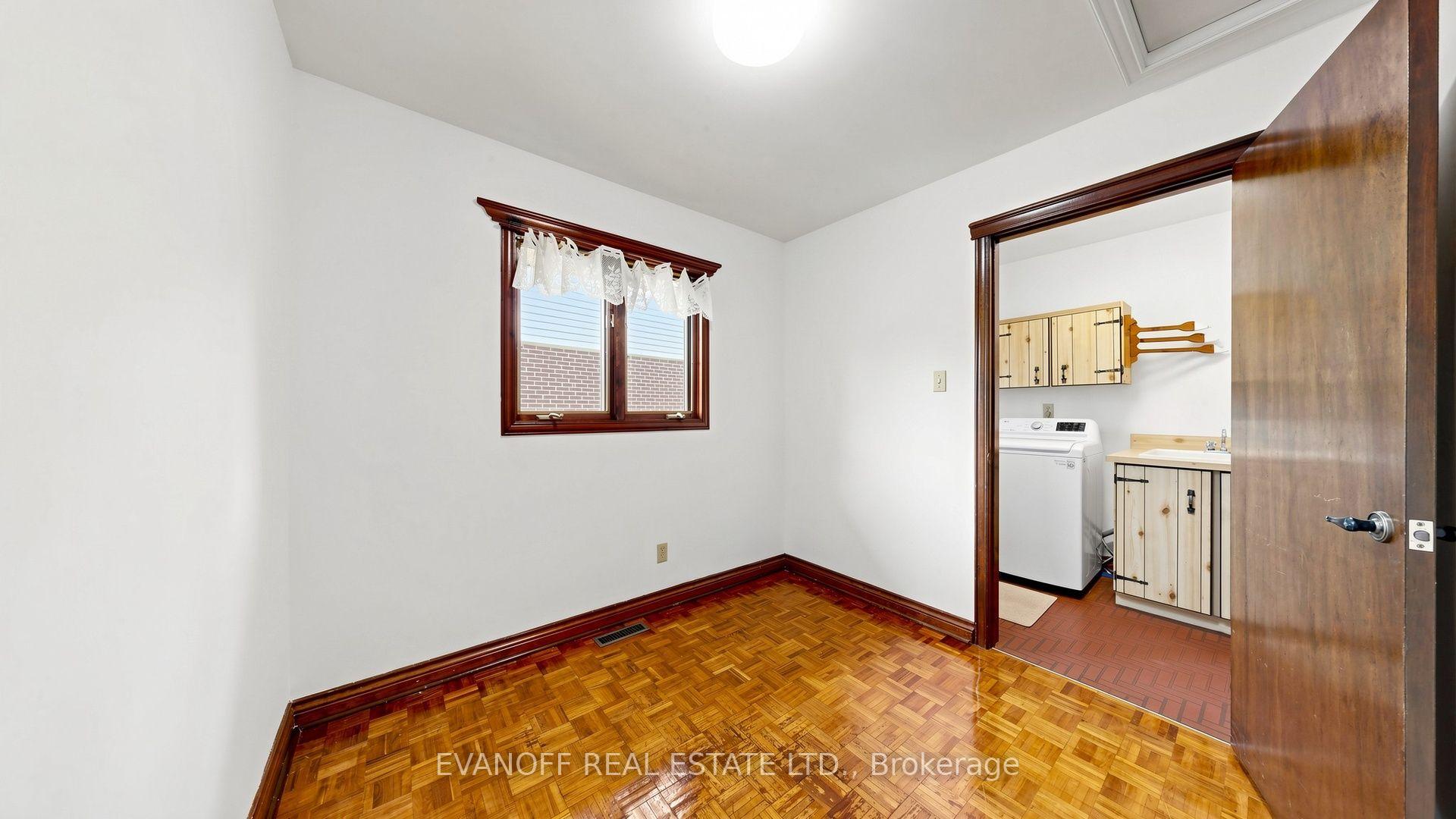 Photo 22 of 67 Satchell Boulevard, Scarborough, Centennial Scarborough — HOMEH