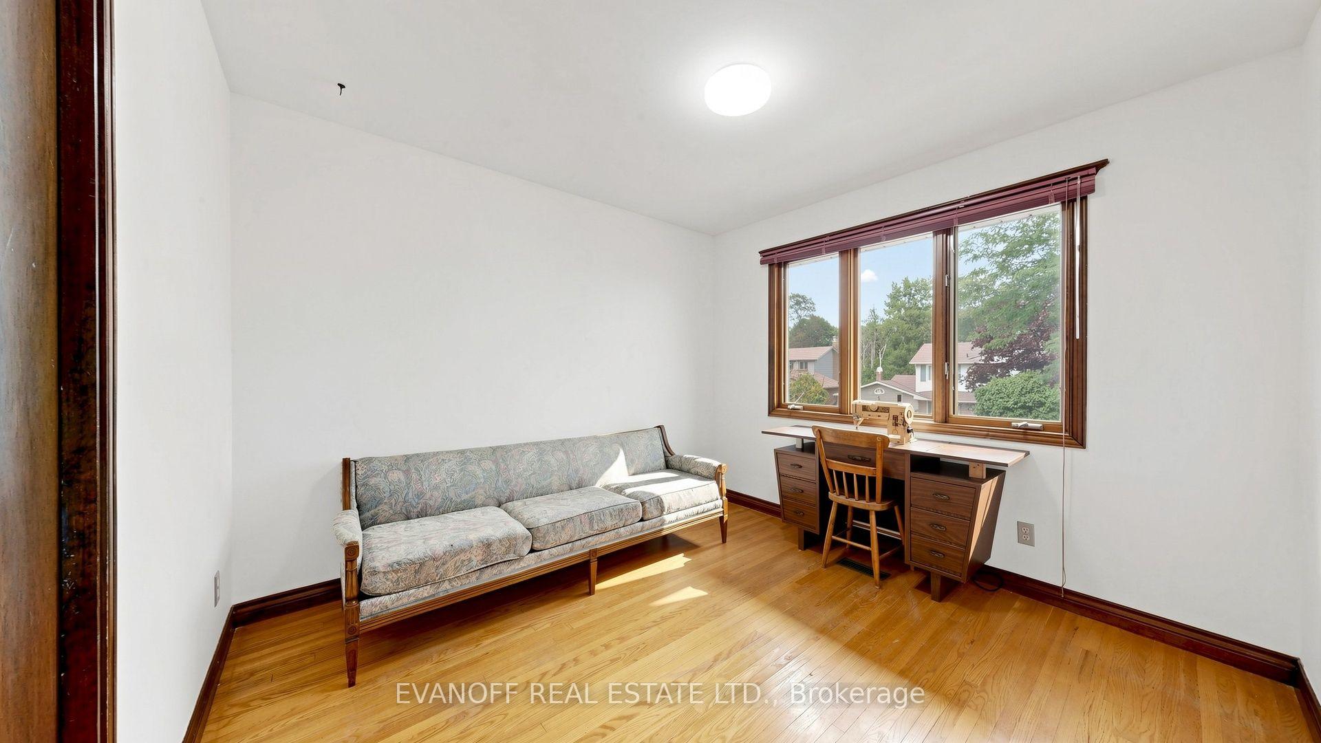 Photo 34 of 67 Satchell Boulevard, Scarborough, Centennial Scarborough — HOMEH