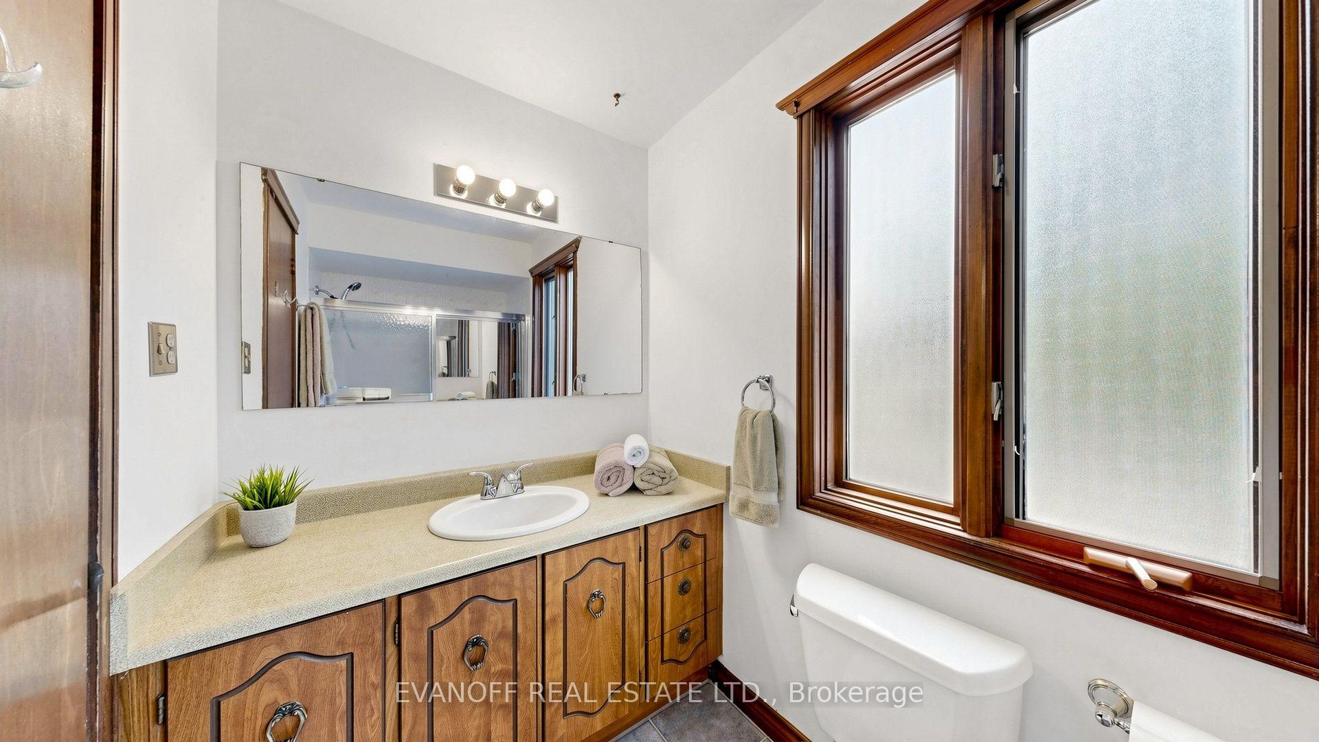 Photo 36 of 67 Satchell Boulevard, Scarborough, Centennial Scarborough — HOMEH