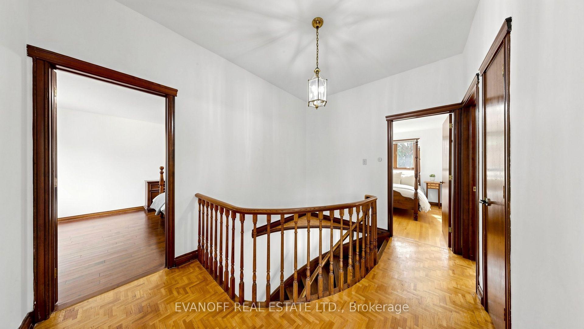 Photo 38 of 67 Satchell Boulevard, Scarborough, Centennial Scarborough — HOMEH