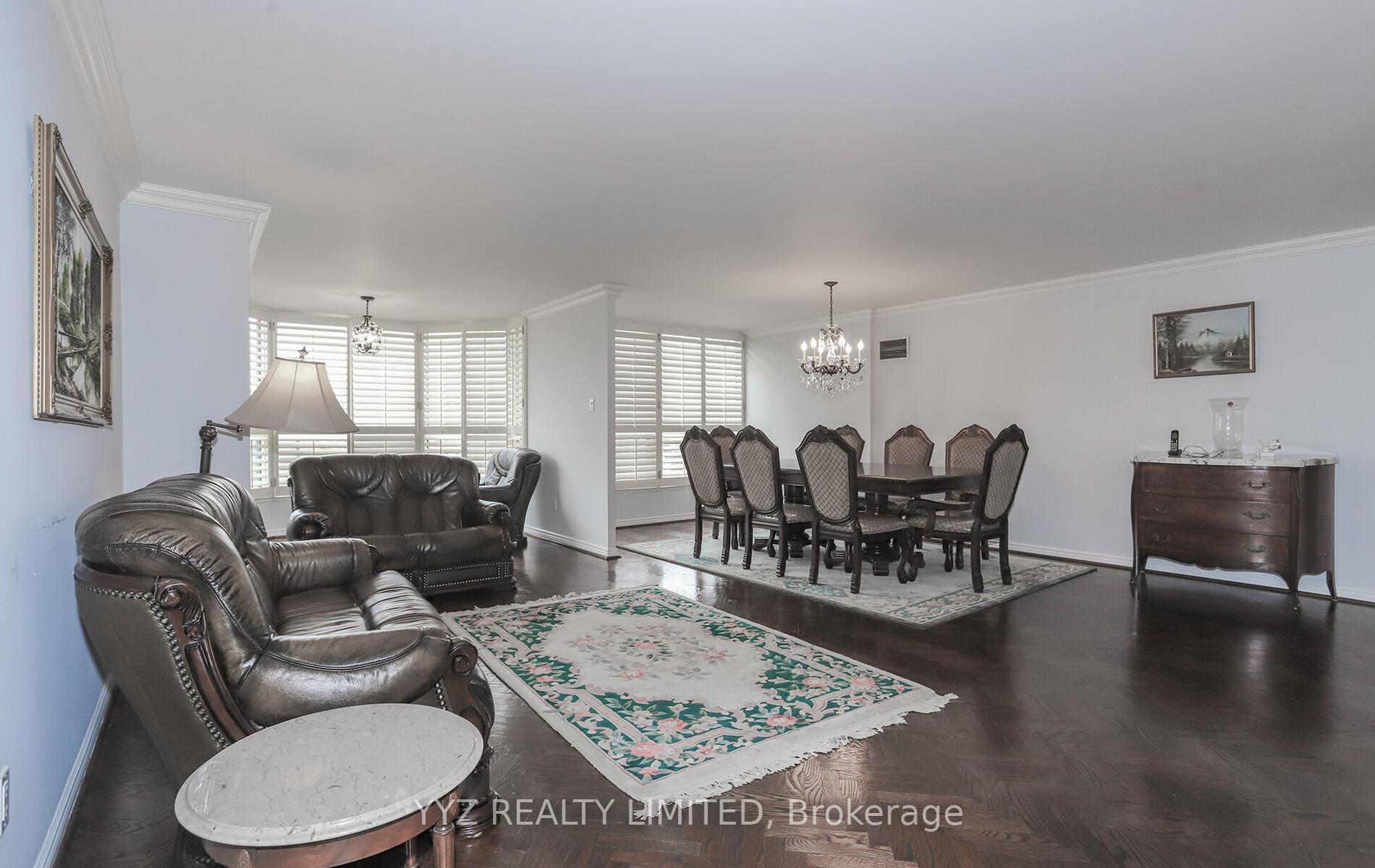 Photo 4 of Unit 808, 1 Clark Avenue W, Vaughan, Crestwood-Springfarm-Yorkhill — HOMEH