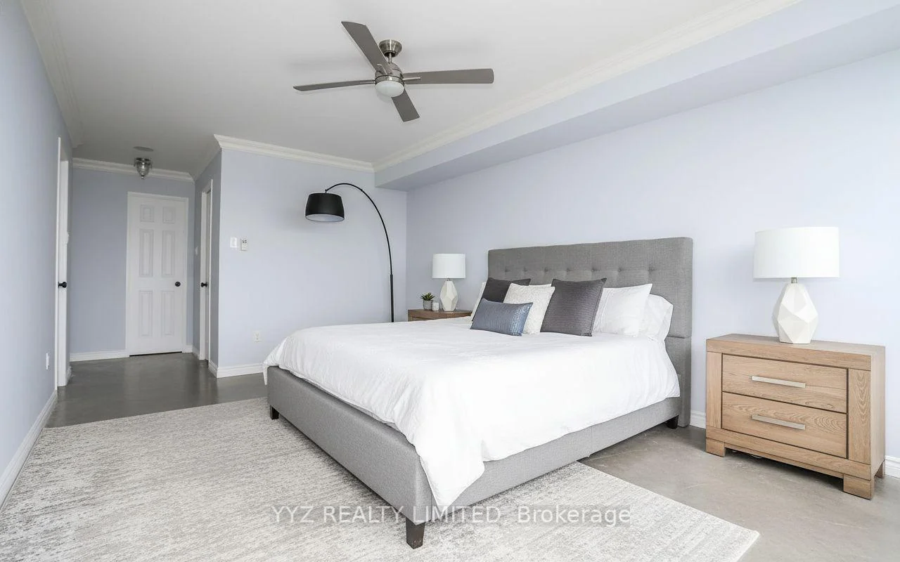 Photo 12 of Unit 808, 1 Clark Avenue W, Vaughan, Crestwood-Springfarm-Yorkhill — HOMEH