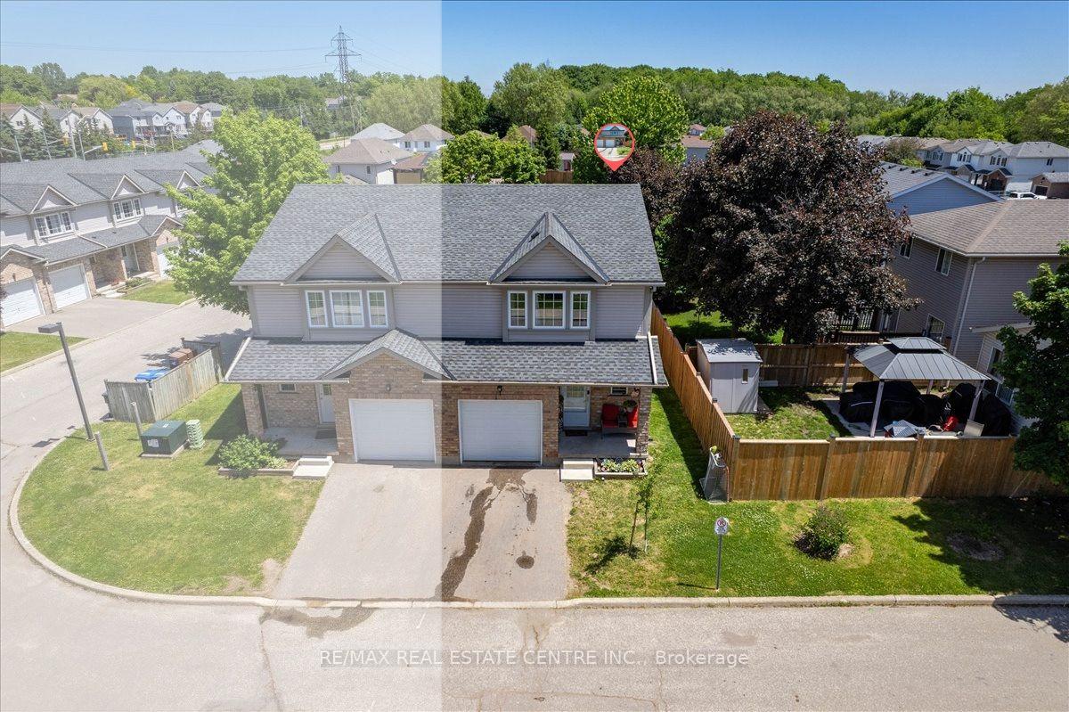 Photo 3 of Unit 1, 84 Westmeadow Drive, Kitchener, Highland West — HOMEH
