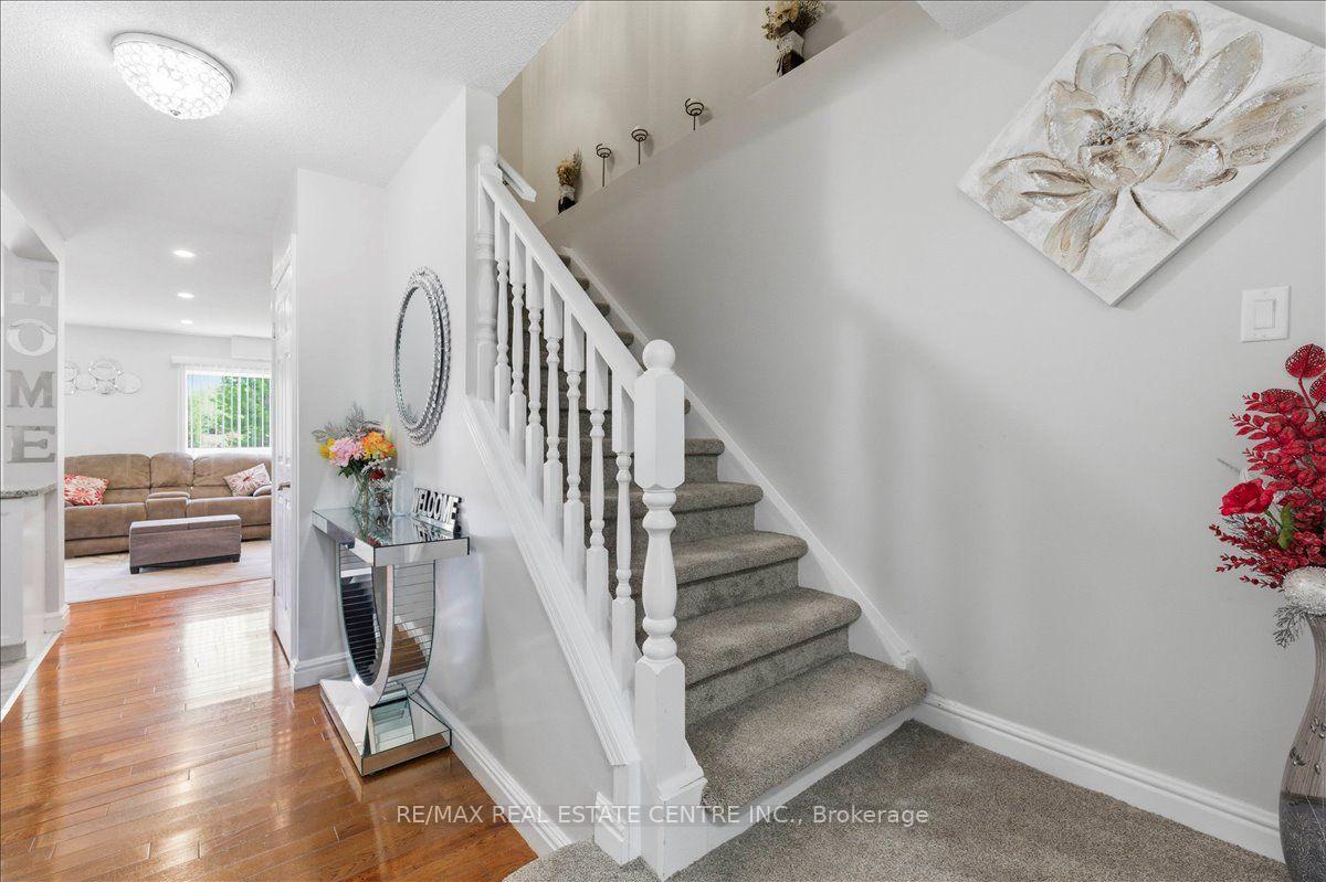 Photo 21 of Unit 1, 84 Westmeadow Drive, Kitchener, Highland West — HOMEH