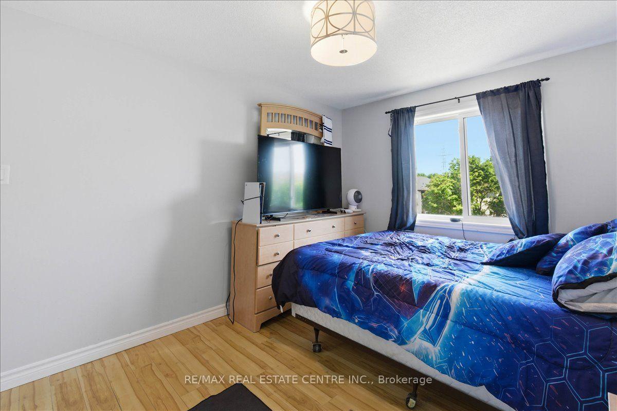 Photo 26 of Unit 1, 84 Westmeadow Drive, Kitchener, Highland West — HOMEH