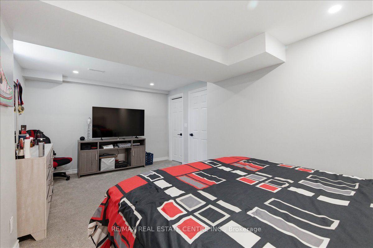 Photo 31 of Unit 1, 84 Westmeadow Drive, Kitchener, Highland West — HOMEH