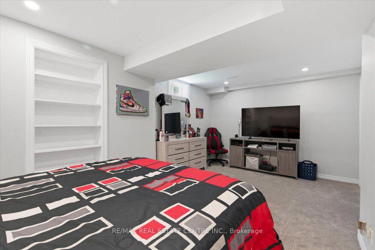 Photo 32 of Unit 1, 84 Westmeadow Drive, Kitchener, Highland West — HOMEH