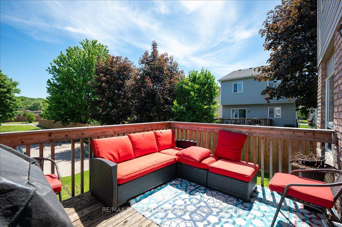 Photo 35 of Unit 1, 84 Westmeadow Drive, Kitchener, Highland West — HOMEH