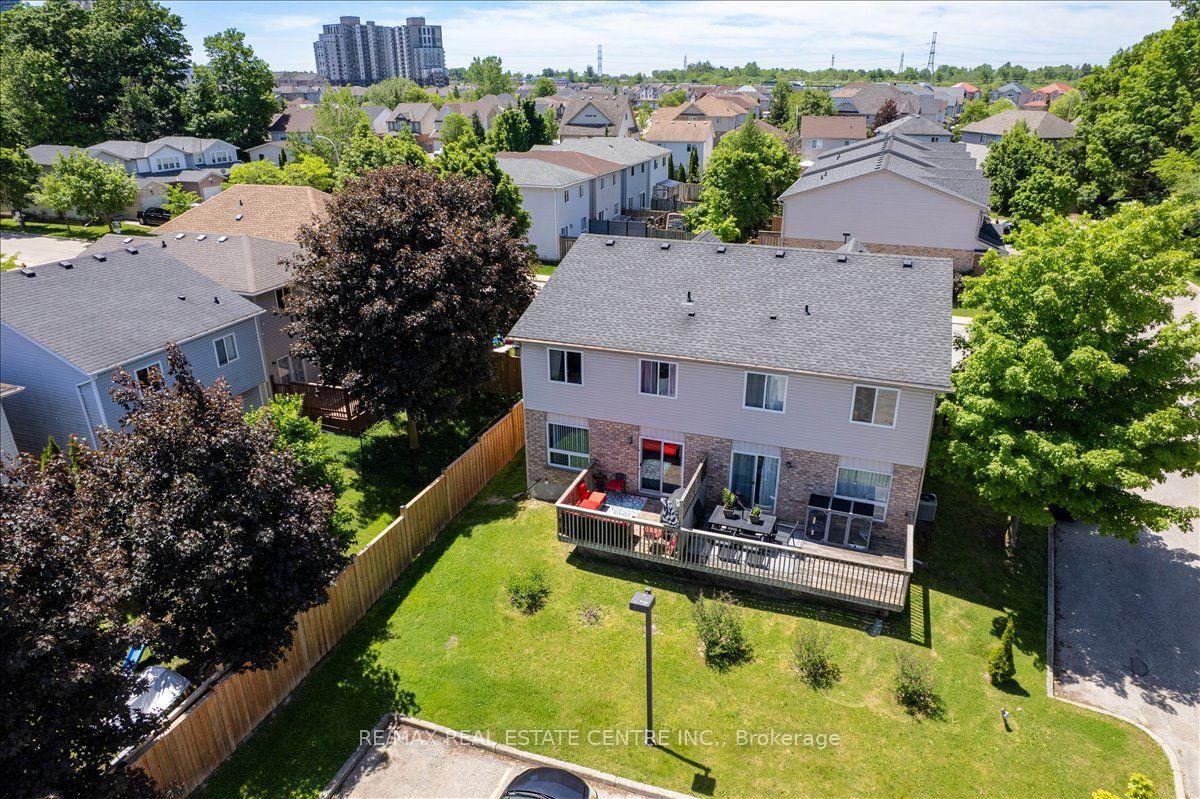 Photo 42 of Unit 1, 84 Westmeadow Drive, Kitchener, Highland West — HOMEH