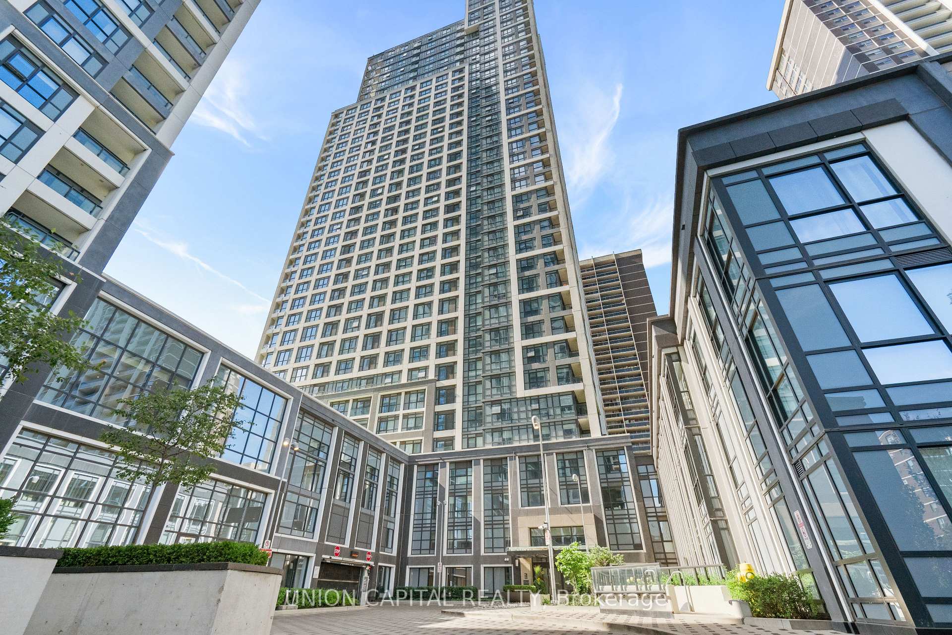 Photo 2 of Unit 2326, 9 Mabelle Avenue, Etobicoke, Islington-City Centre West — HOMEH