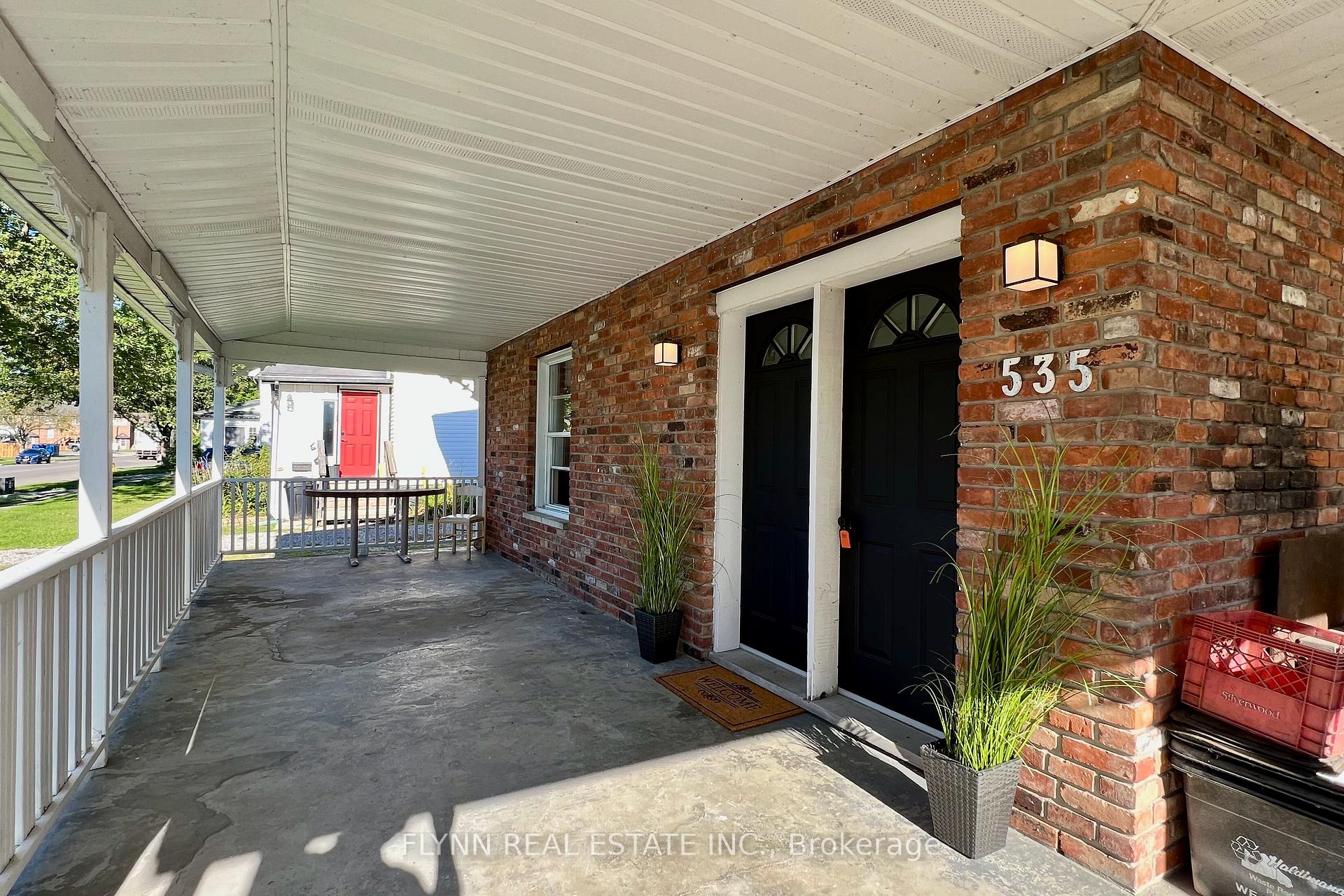 Photo 5 of 535 Broad Street E, Haldimand, Dunnville — HOMEH