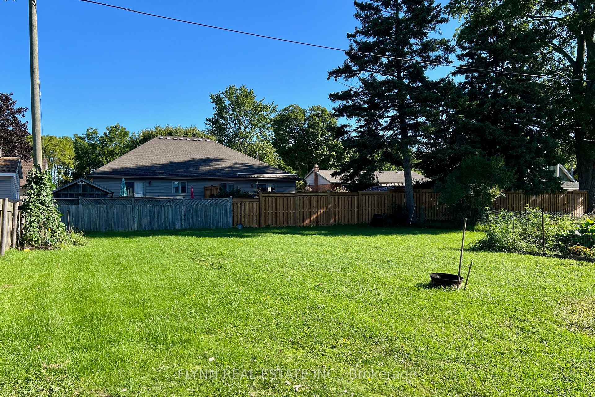 Photo 29 of 535 Broad Street E, Haldimand, Dunnville — HOMEH