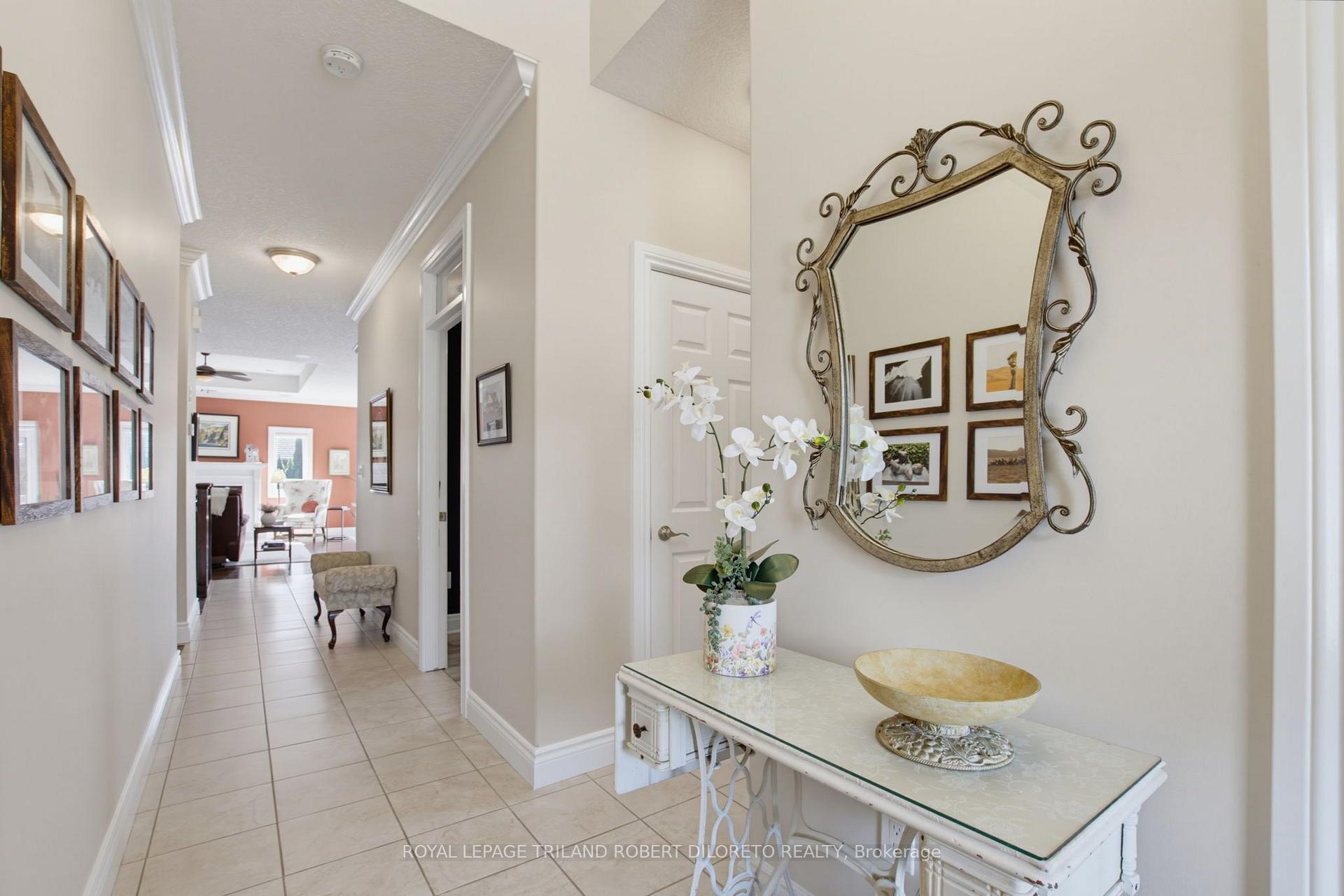 Photo 6 of 3402 Crane Avenue, London, South V — HOMEH