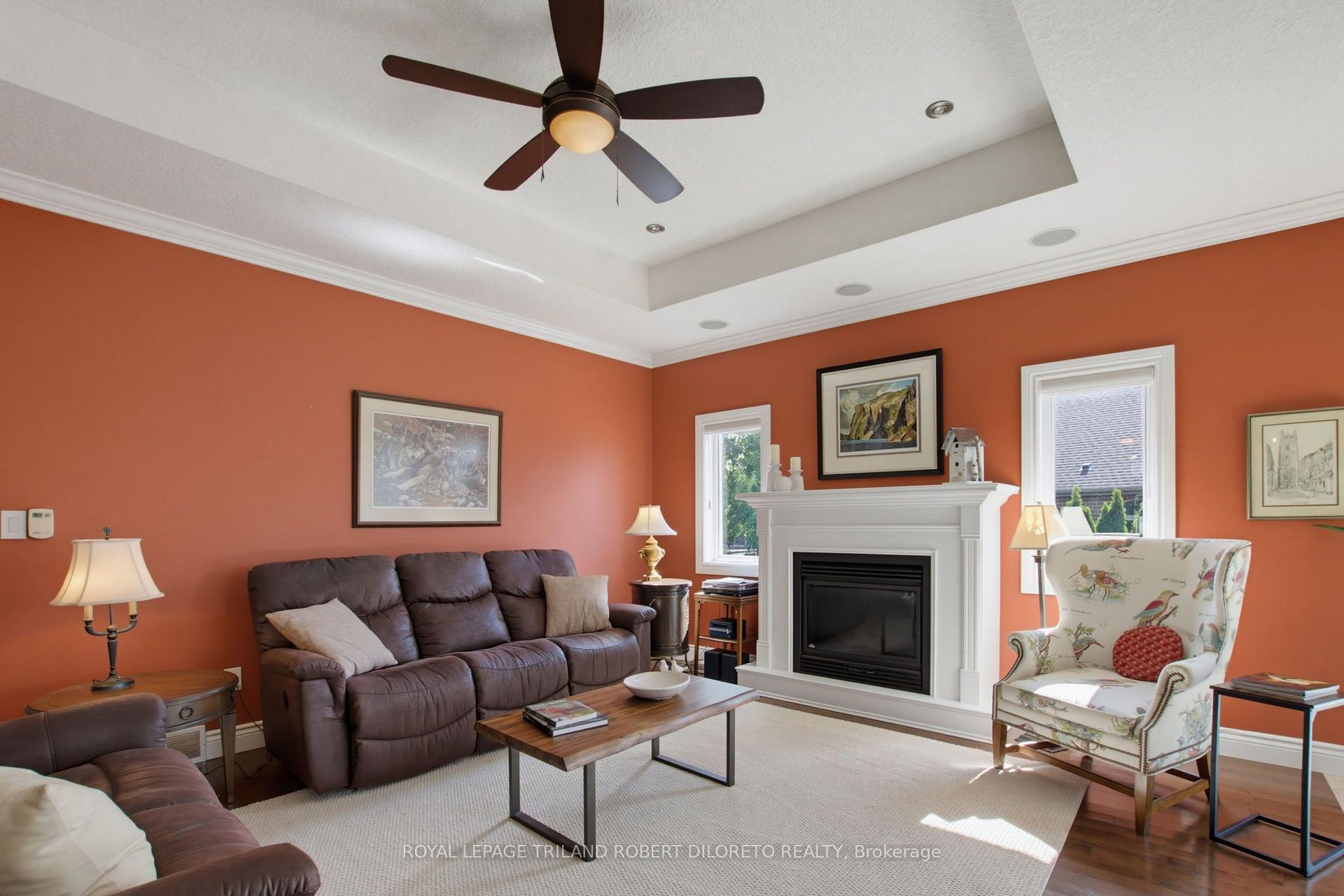 Photo 8 of 3402 Crane Avenue, London, South V — HOMEH
