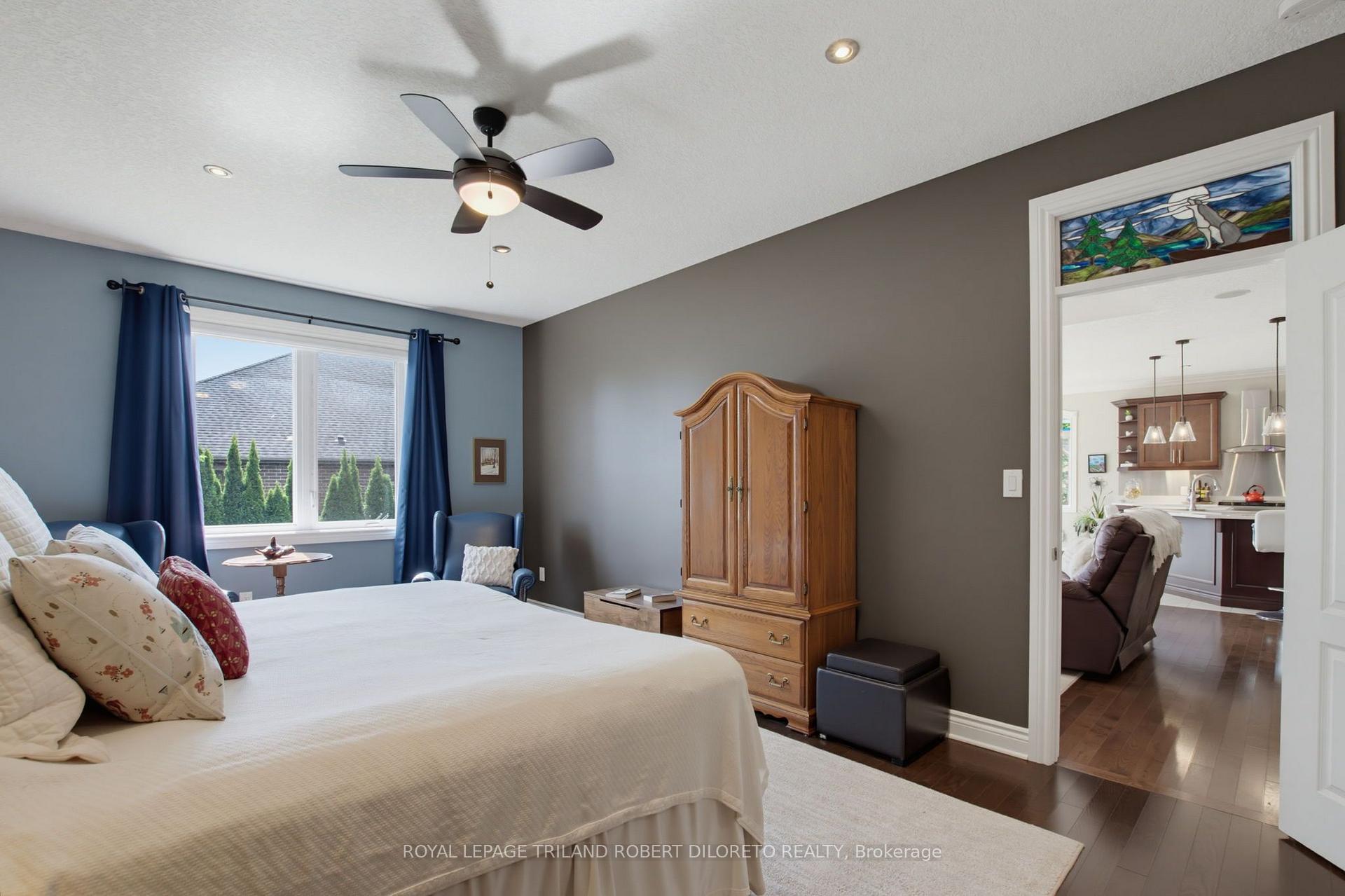 Photo 19 of 3402 Crane Avenue, London, South V — HOMEH