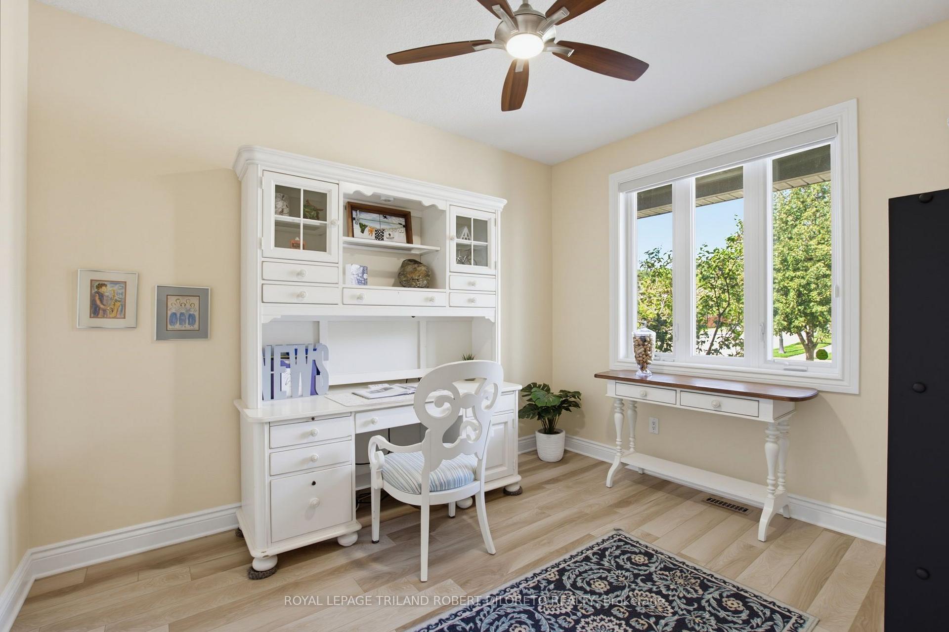 Photo 25 of 3402 Crane Avenue, London, South V — HOMEH