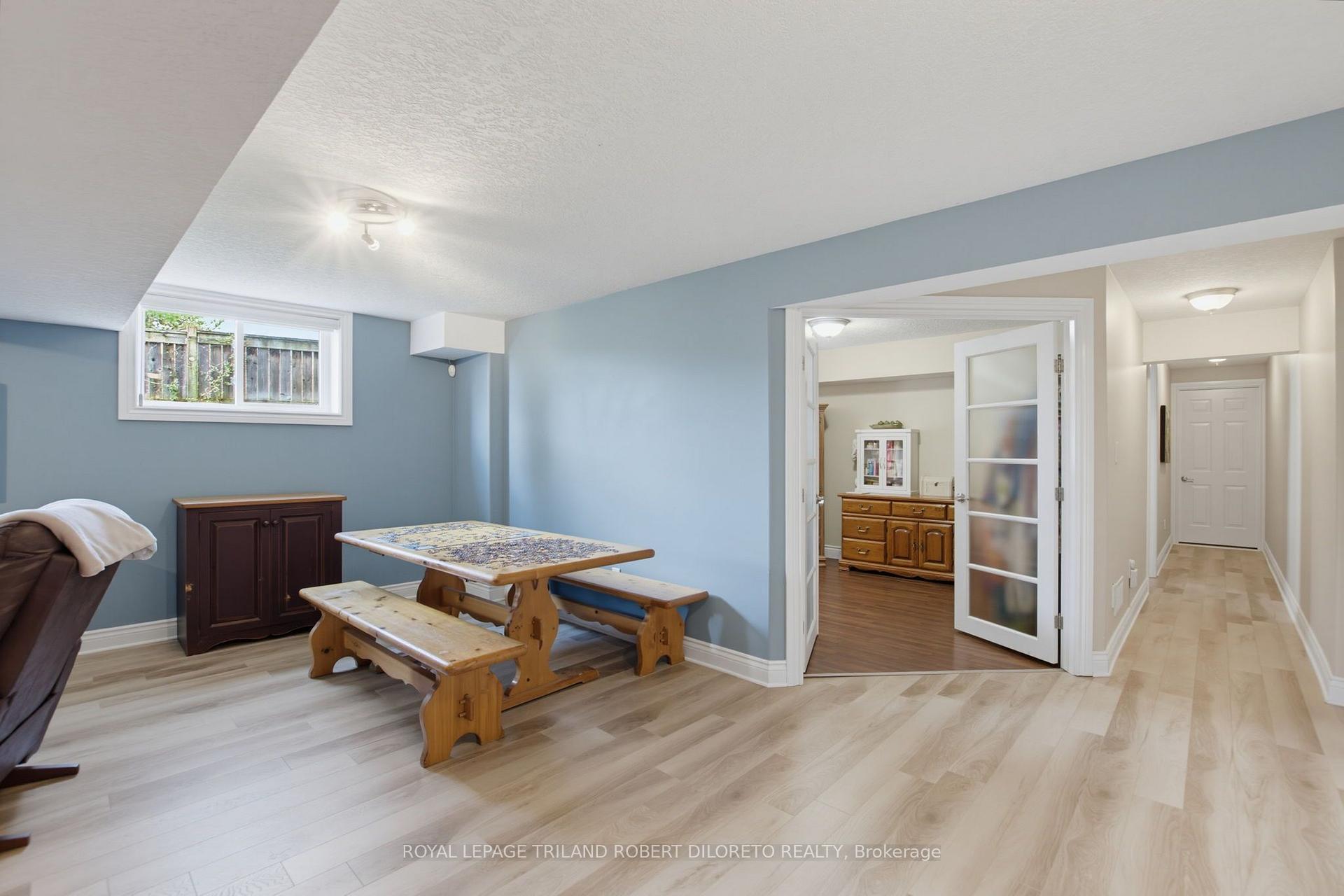 Photo 31 of 3402 Crane Avenue, London, South V — HOMEH