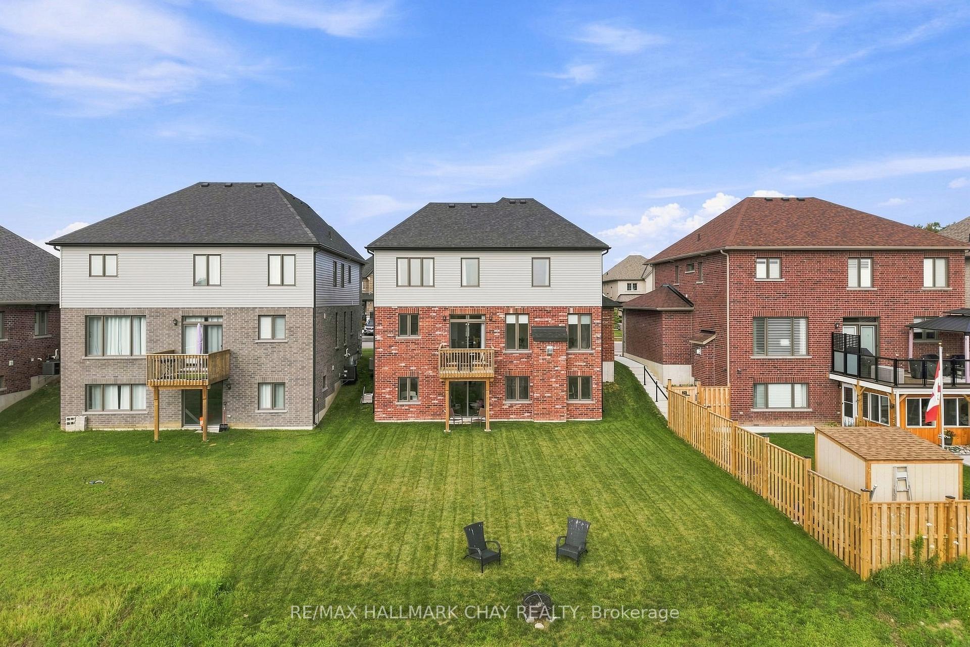 Photo 3 of 3118 Orion Boulevard, Orillia — HOMEH