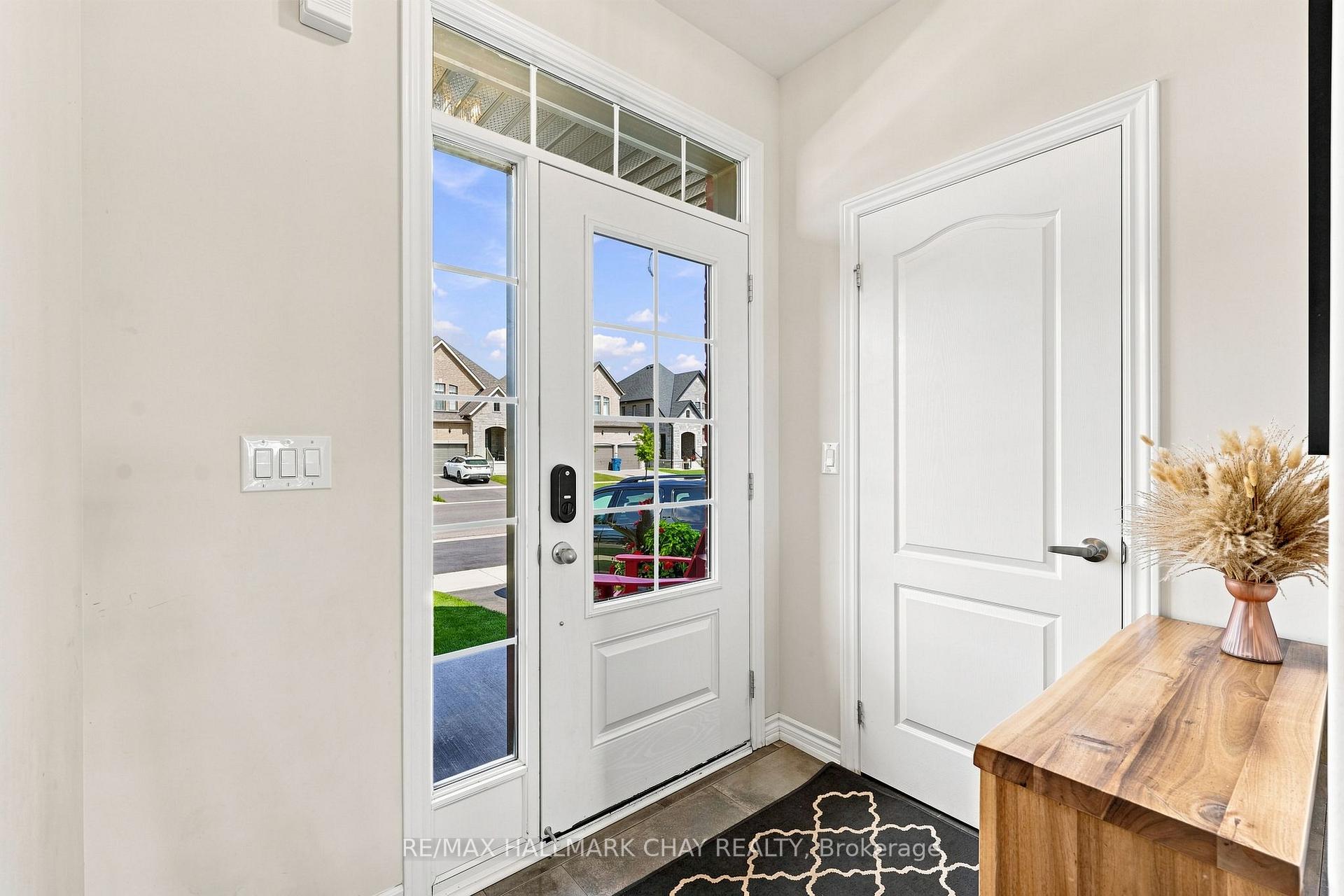 Photo 6 of 3118 Orion Boulevard, Orillia — HOMEH