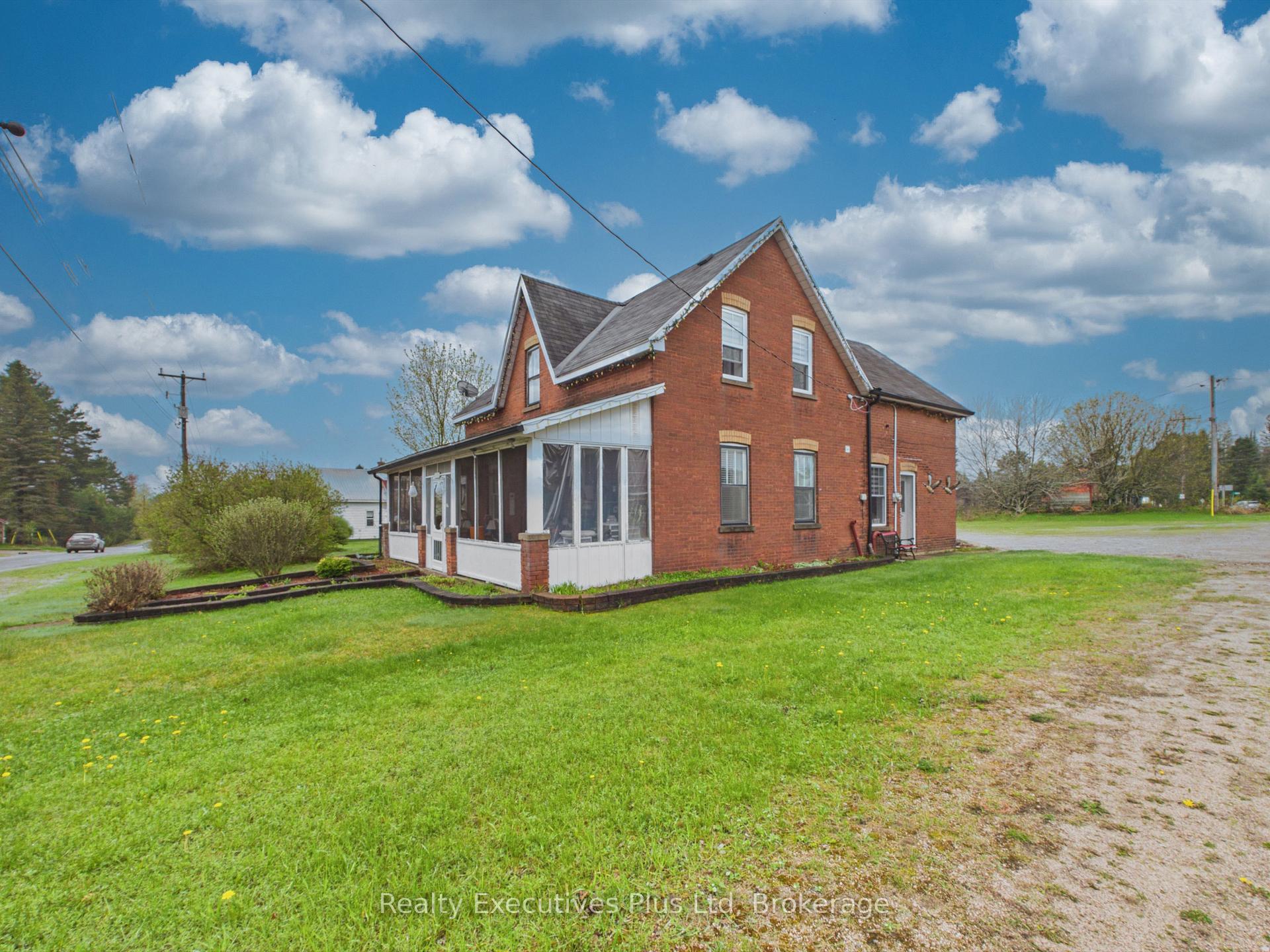 Photo 3 of 16 Albert Street, Sundridge — HOMEH