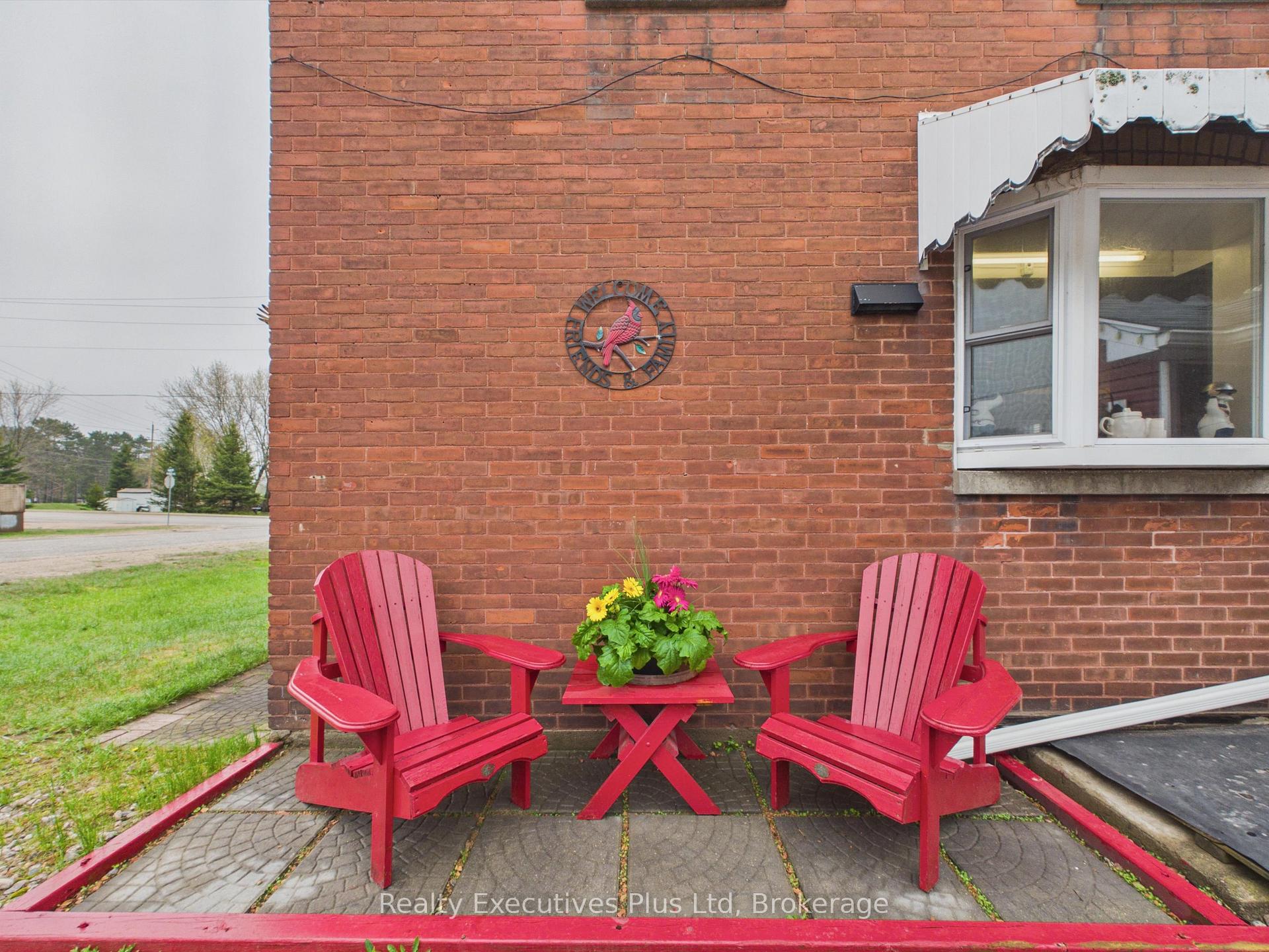 Photo 9 of 16 Albert Street, Sundridge — HOMEH