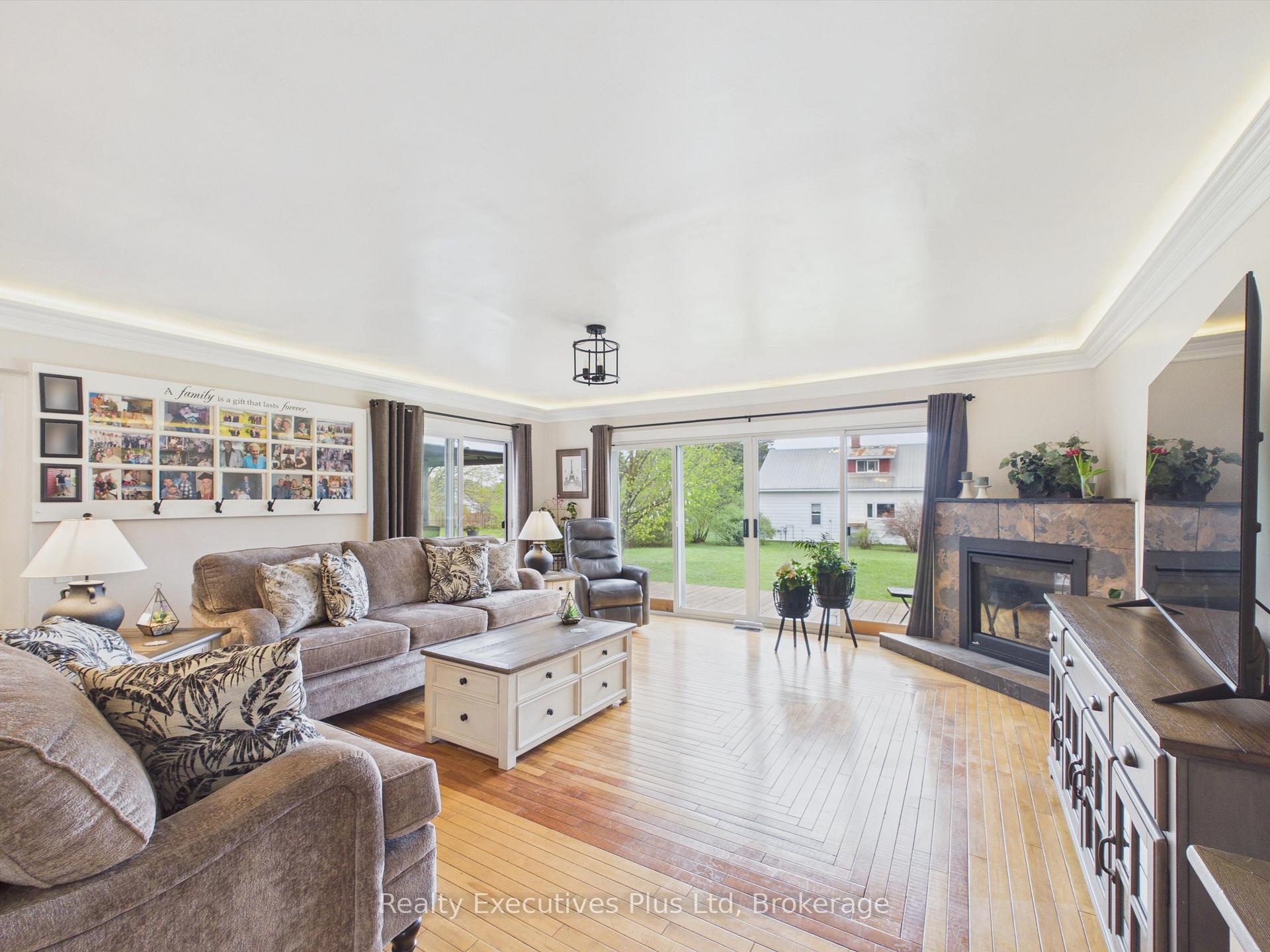 Photo 11 of 16 Albert Street, Sundridge — HOMEH