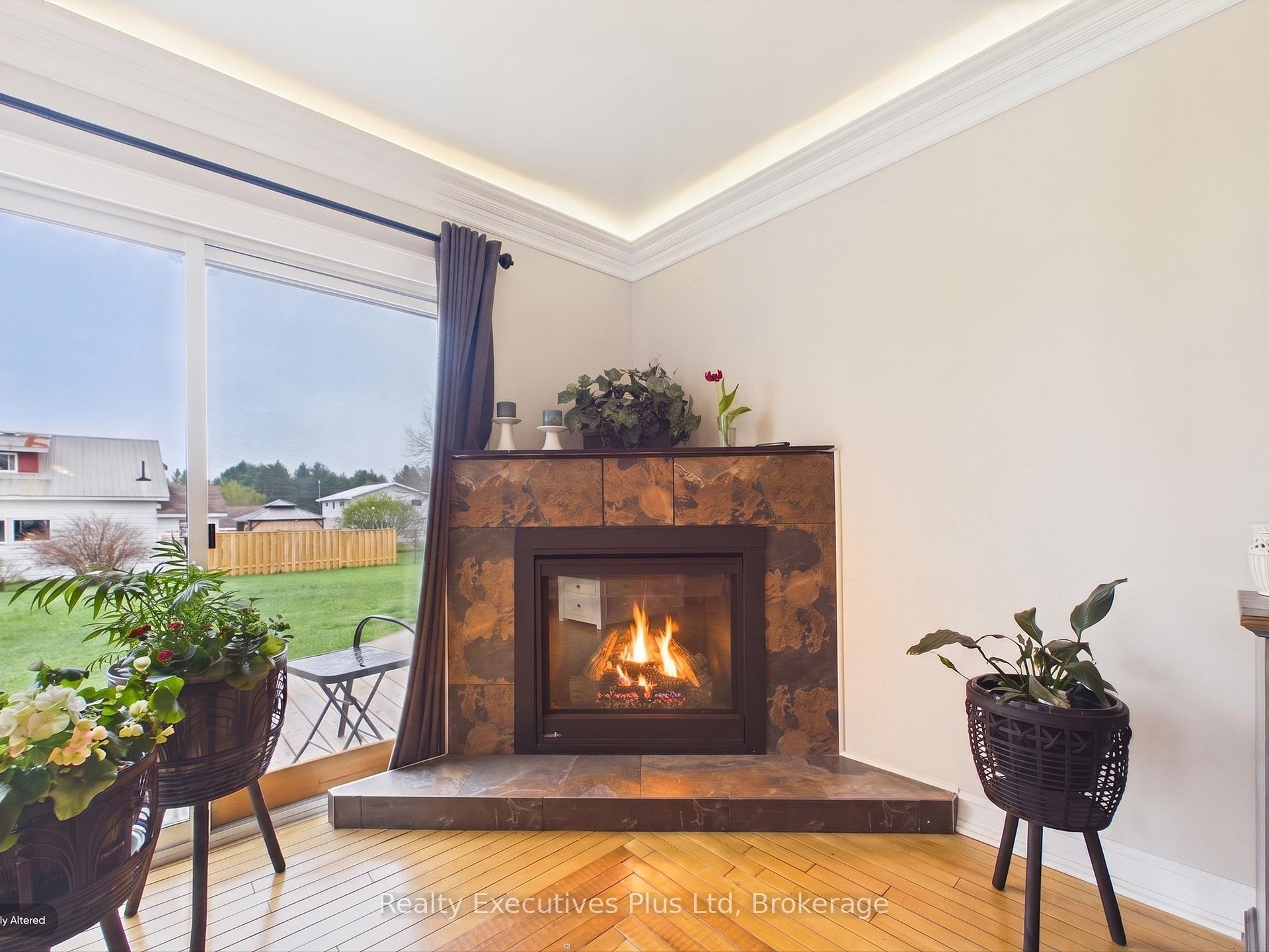 Photo 13 of 16 Albert Street, Sundridge — HOMEH