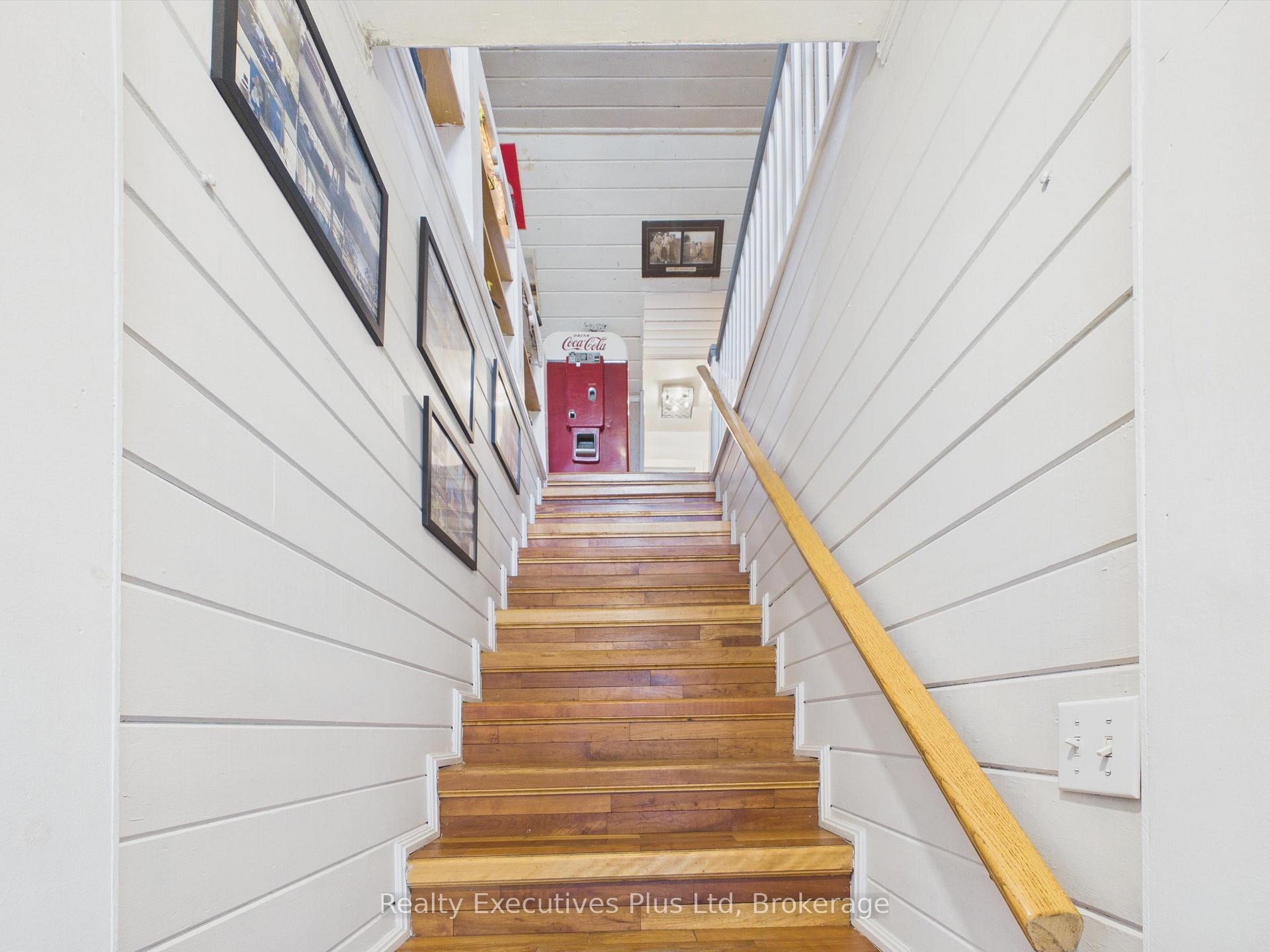 Photo 27 of 16 Albert Street, Sundridge — HOMEH