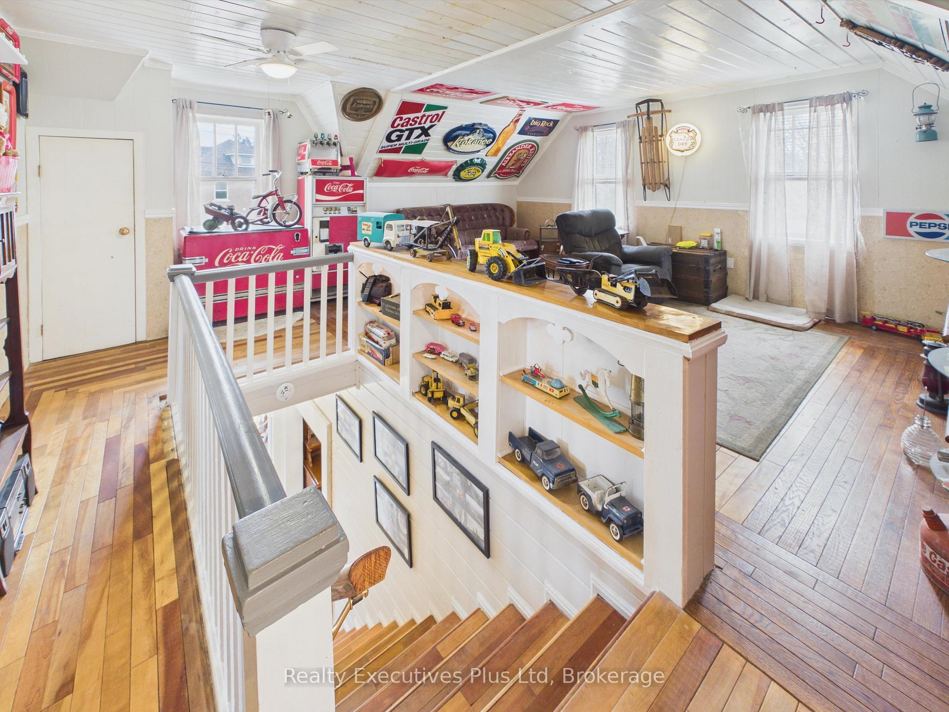 Photo 28 of 16 Albert Street, Sundridge — HOMEH