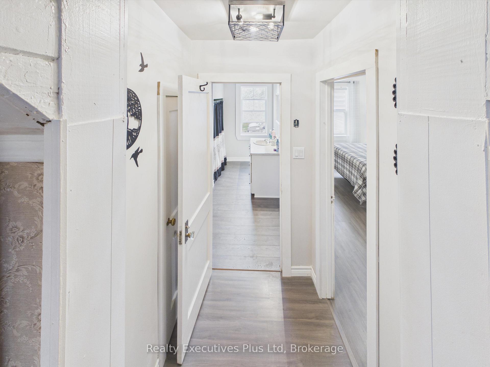 Photo 33 of 16 Albert Street, Sundridge — HOMEH