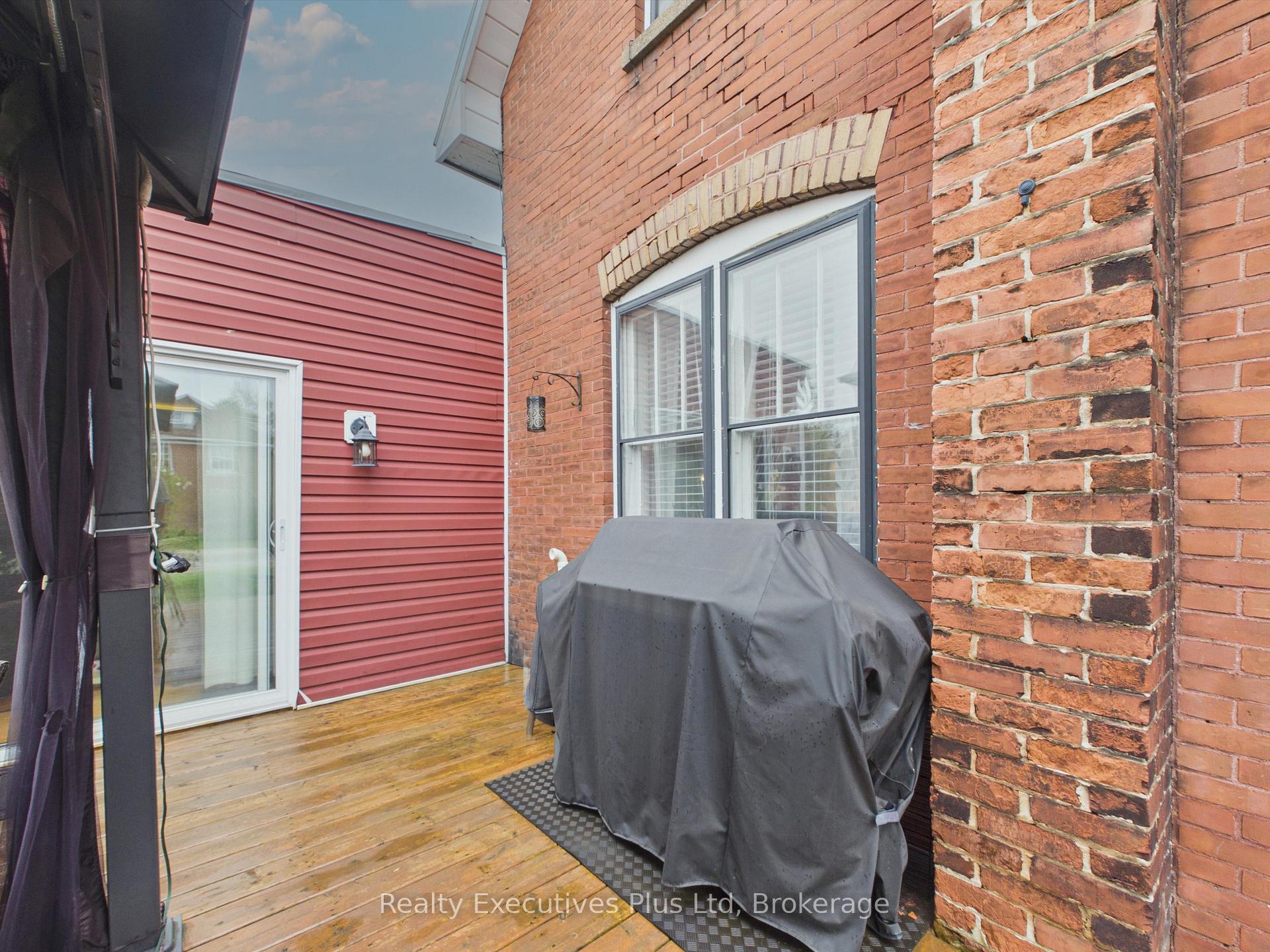Photo 42 of 16 Albert Street, Sundridge — HOMEH